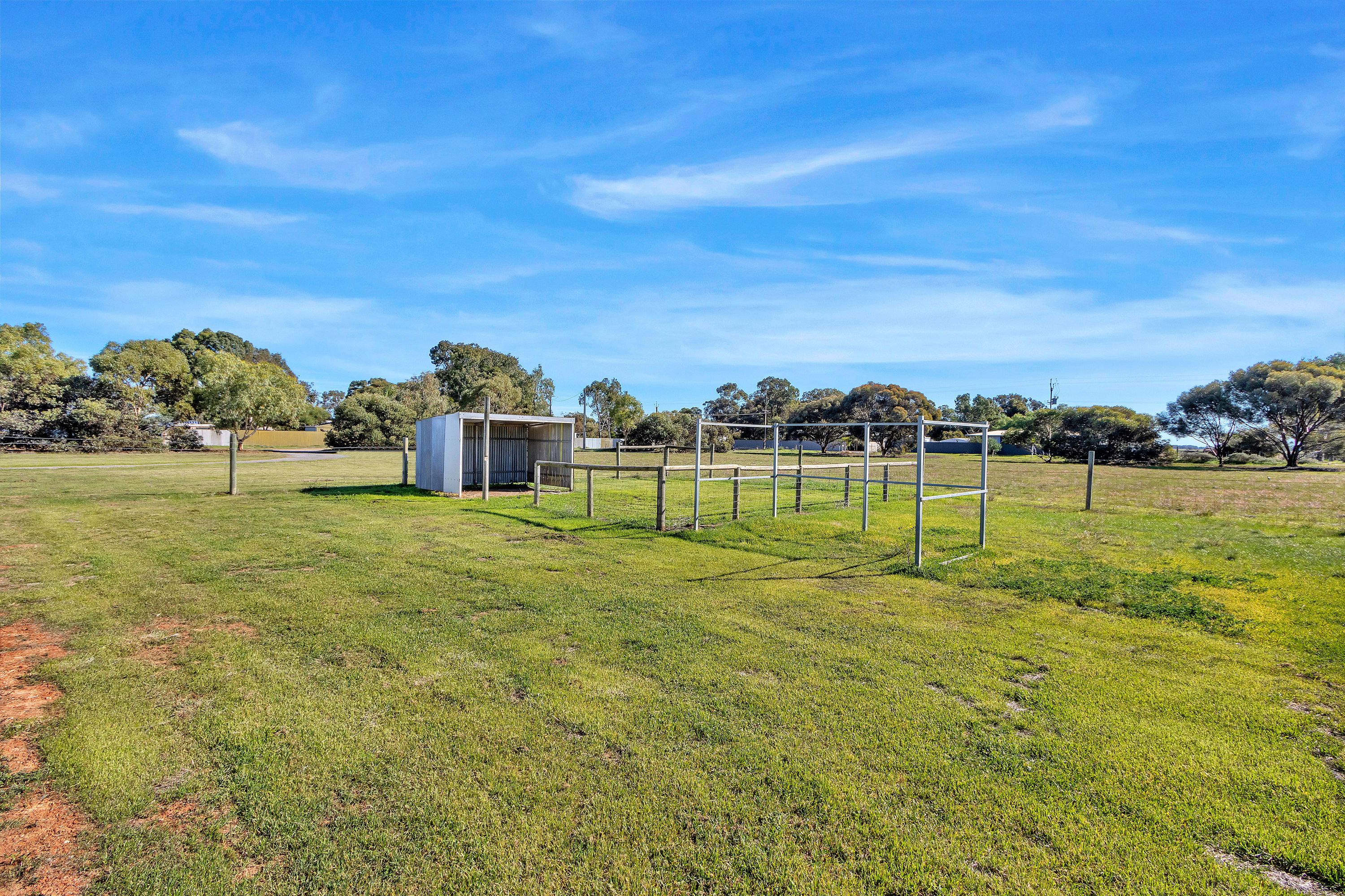 82 Hayman Road, Two Wells, SA 5501 Sold House Ray White Barossa Valley Two Wells