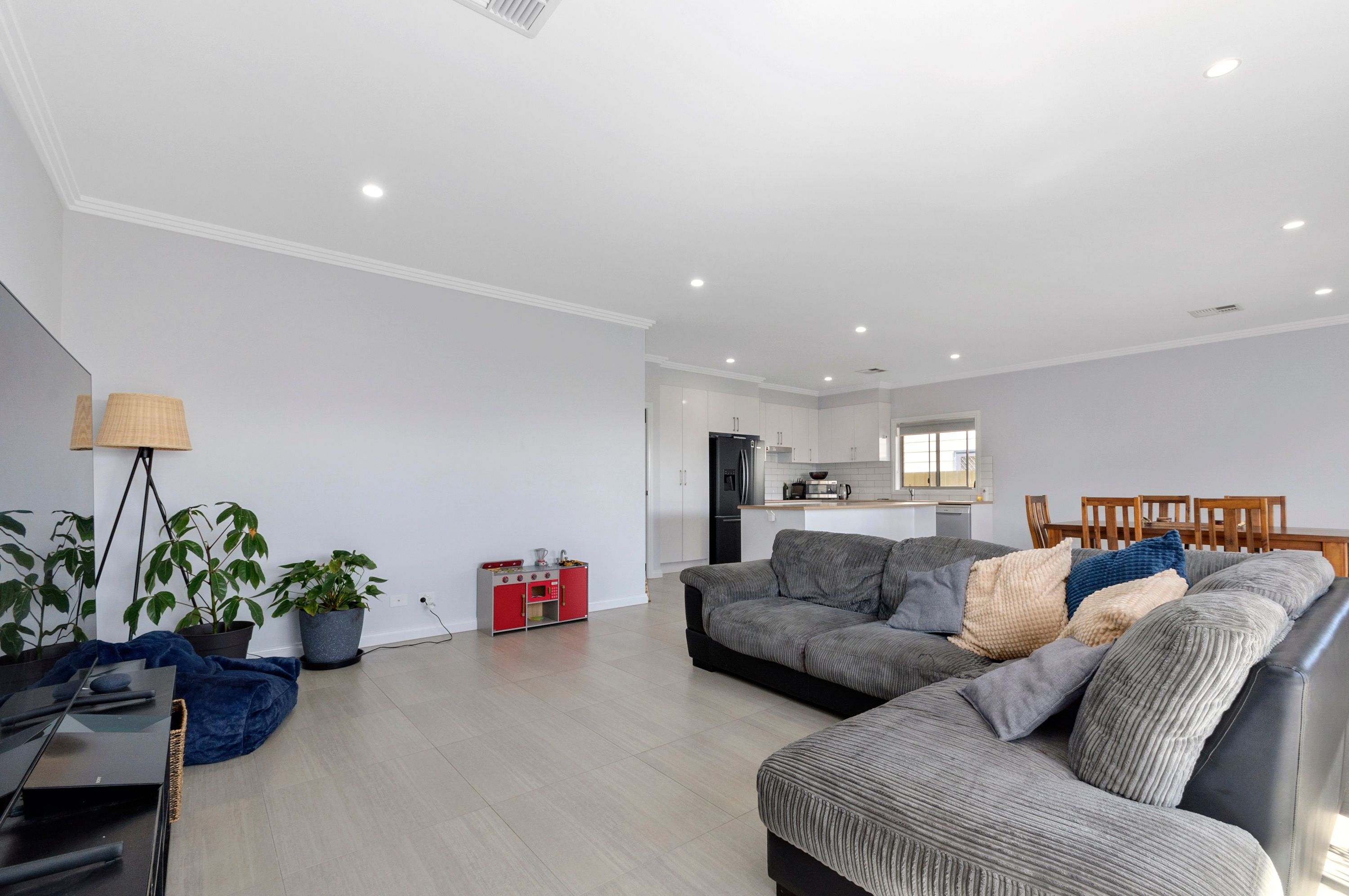 15 Dovenby Street, North Beach, SA 5556