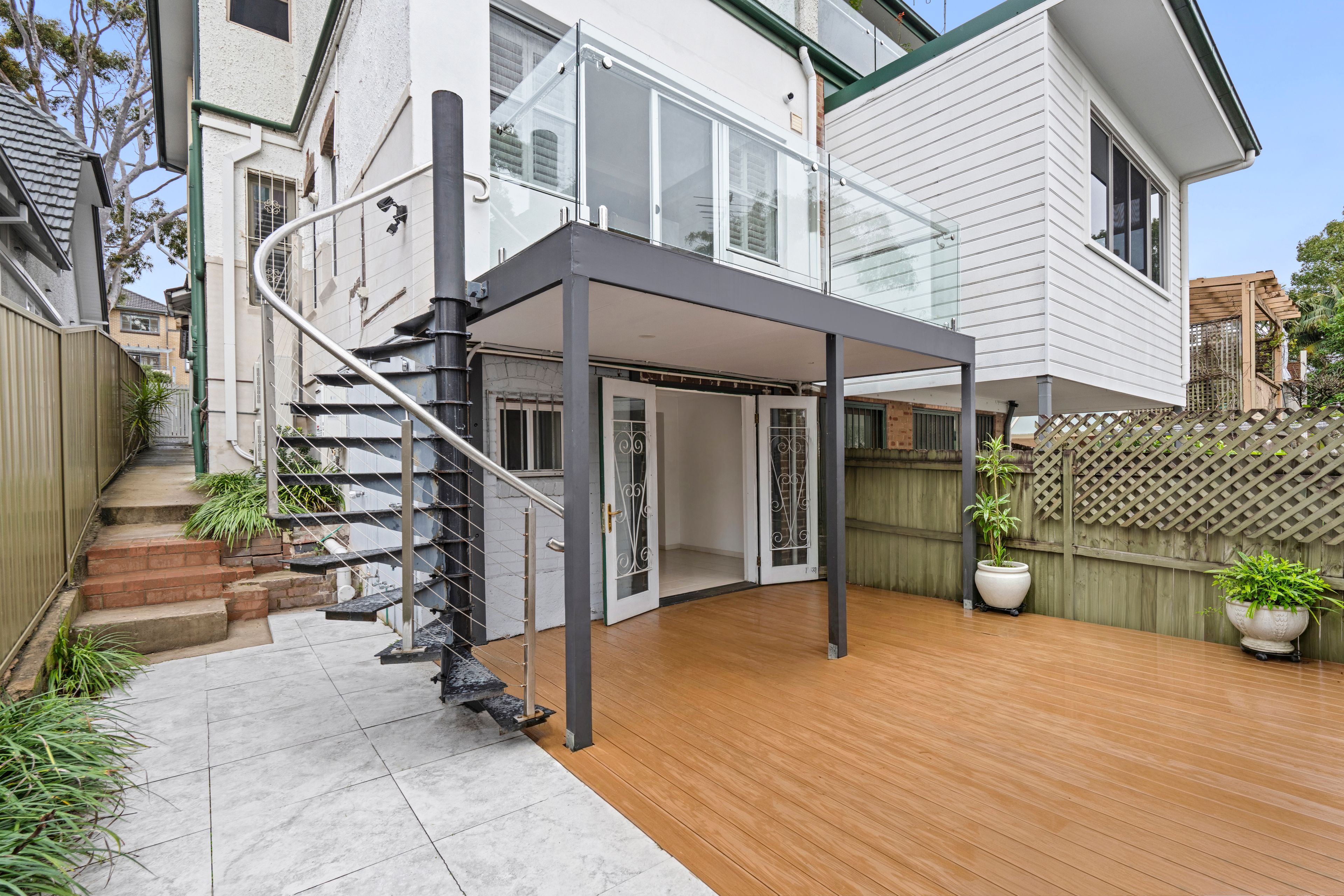 43 Cowper Street — photo 7 of 24