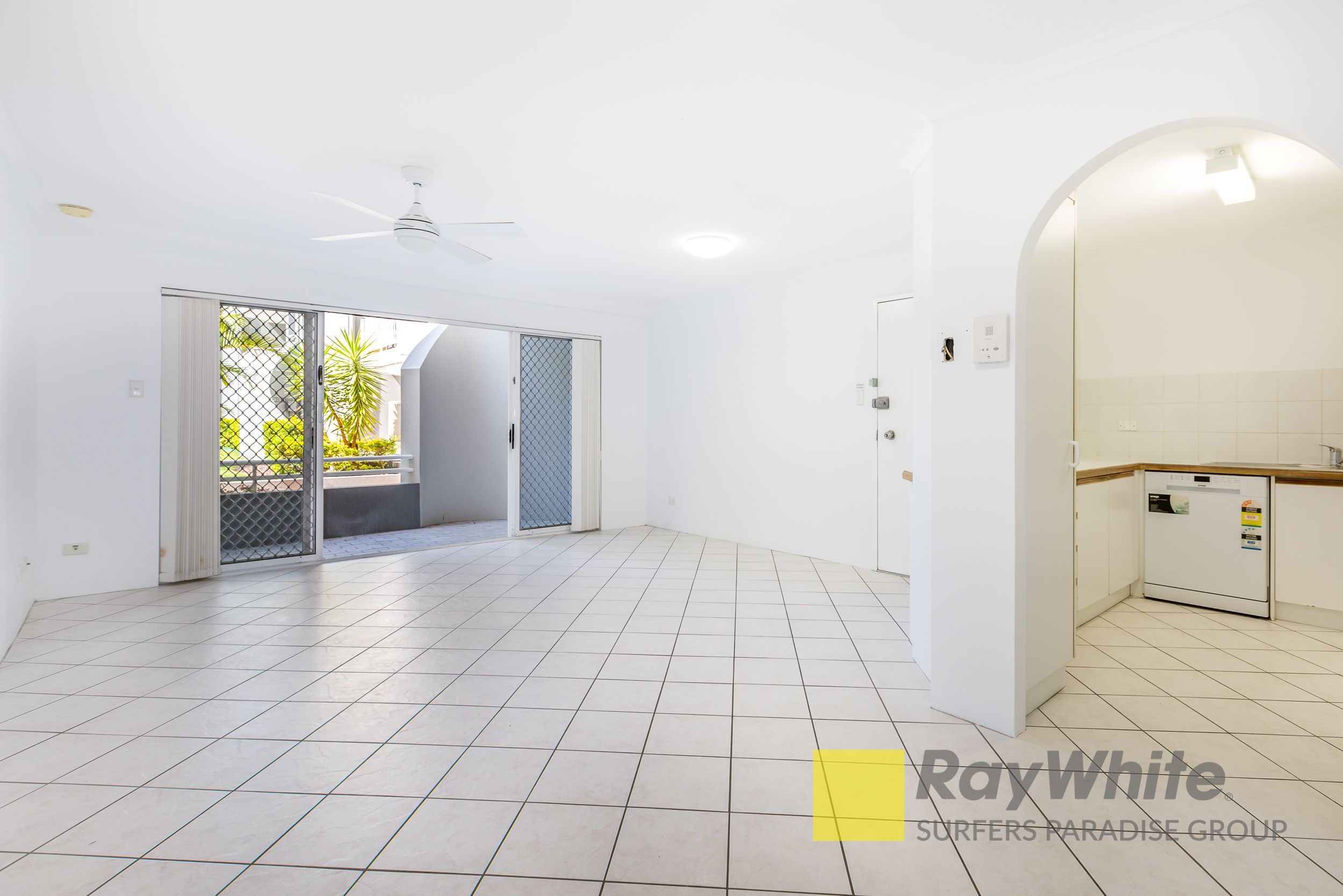 6/11 Breaker Street, Main Beach, QLD 4217