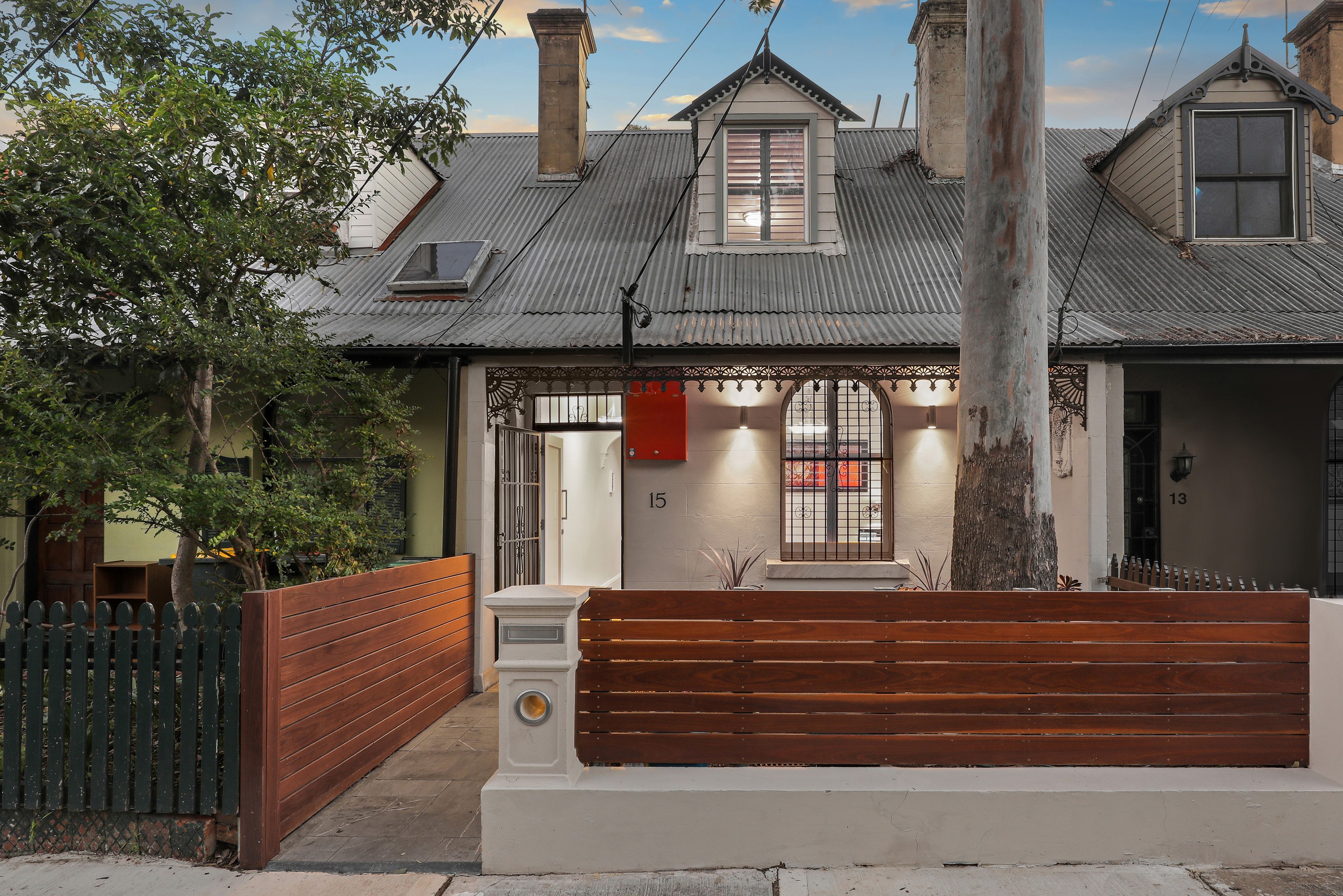 15 Commodore Street, Newtown, NSW 2042