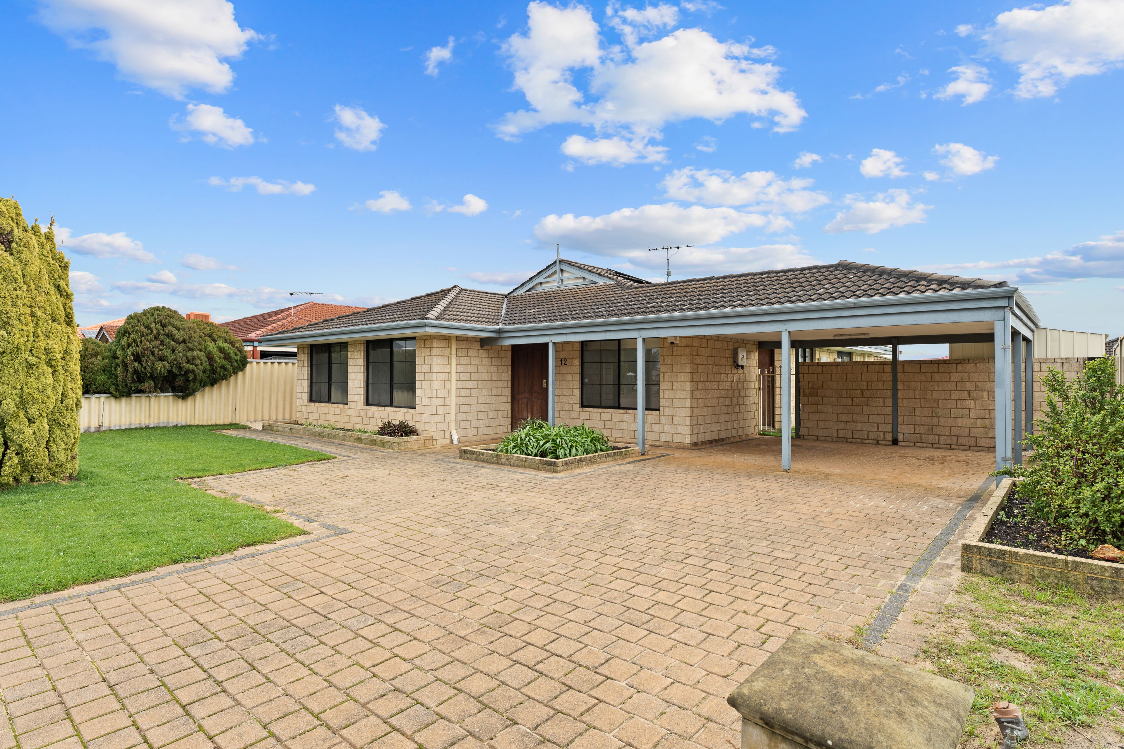 12 Belmont Close, Port Kennedy, WA 6172