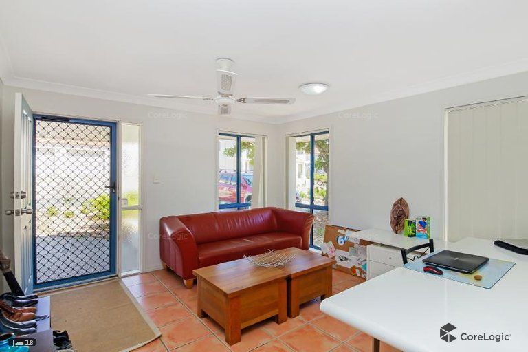 38/2 Studio Drive, Pacific Pines, QLD 4211