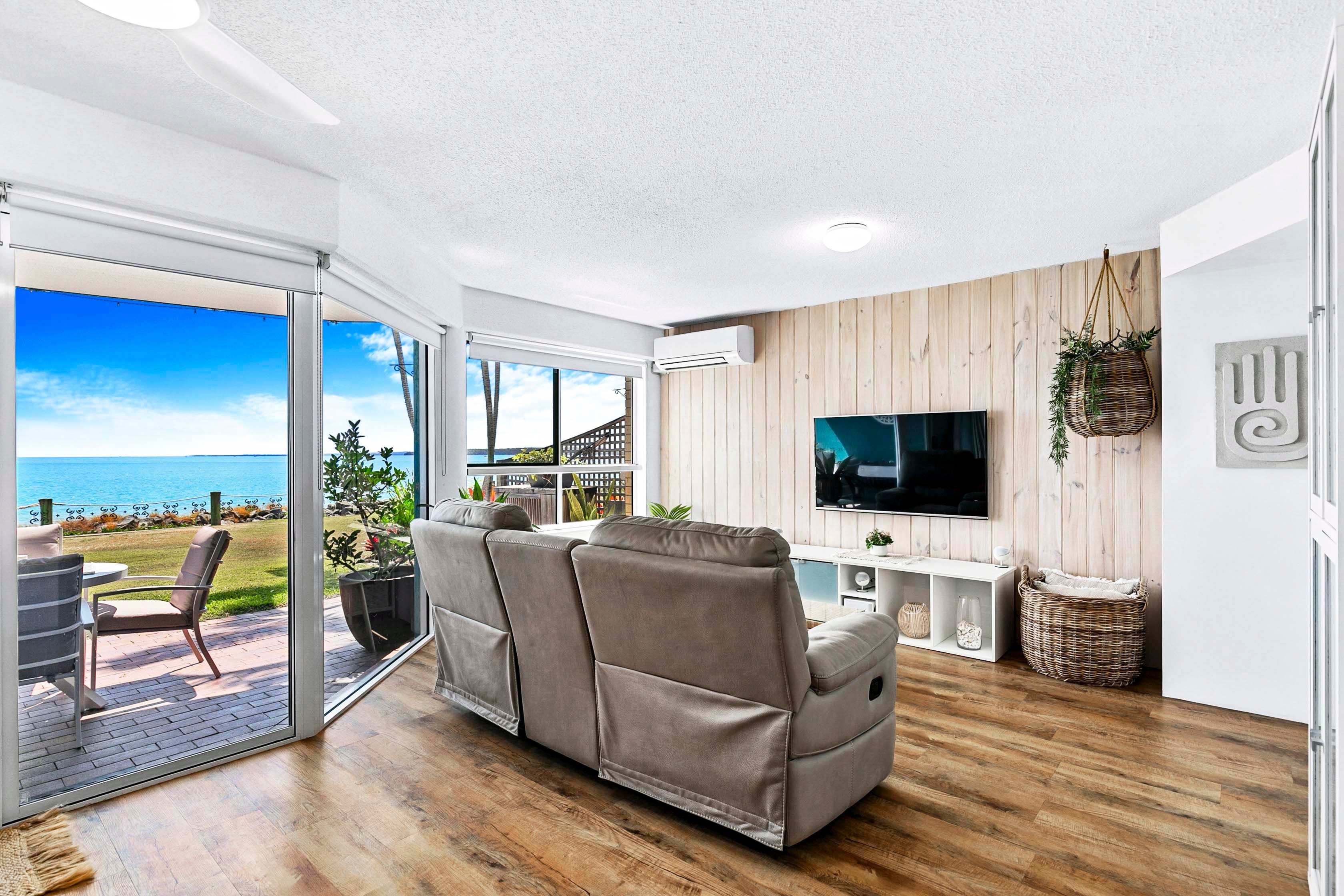 128/17 Buccaneer Drive, Urangan, QLD 4655