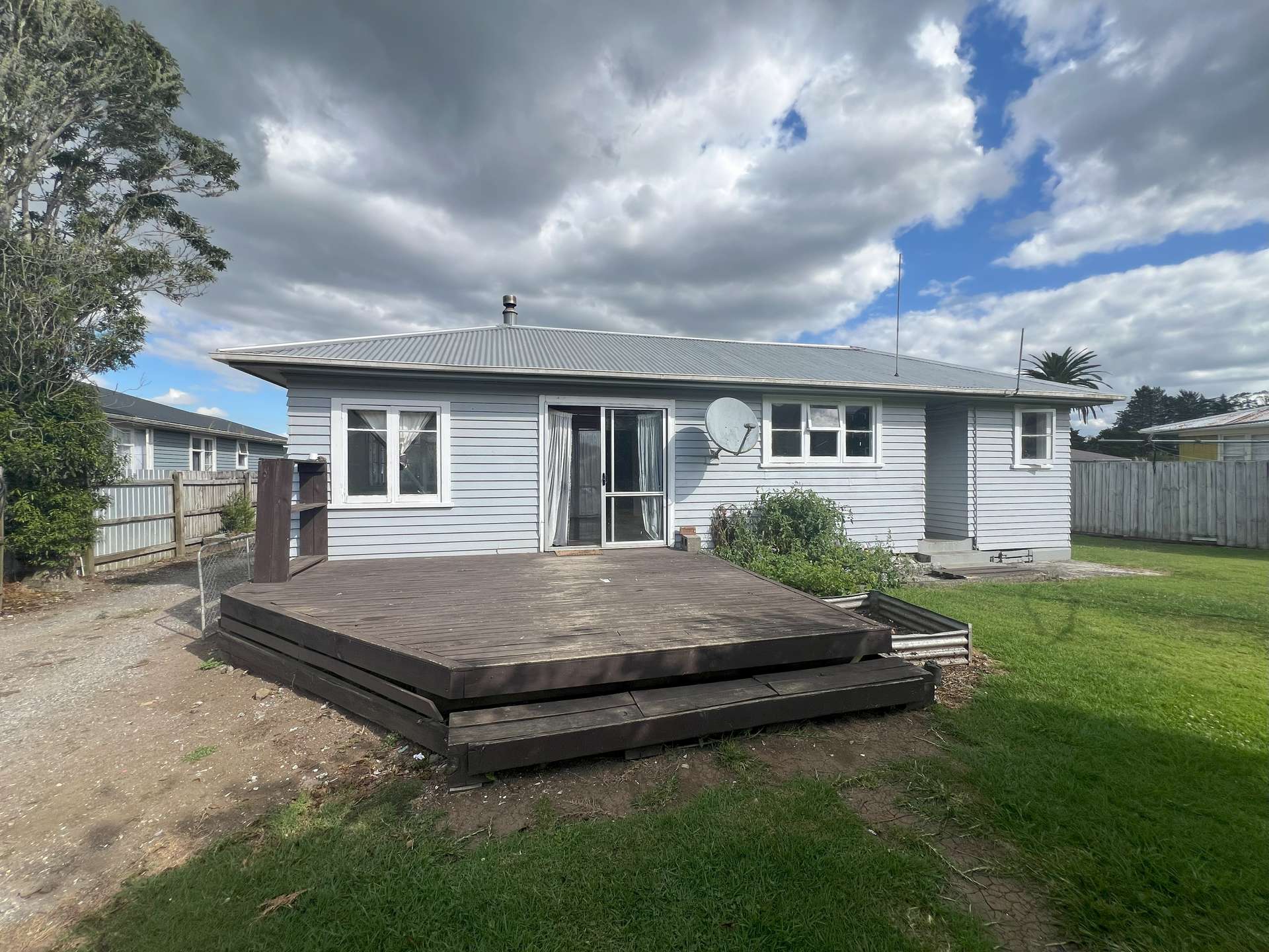 43 Mason Avenue photo 15