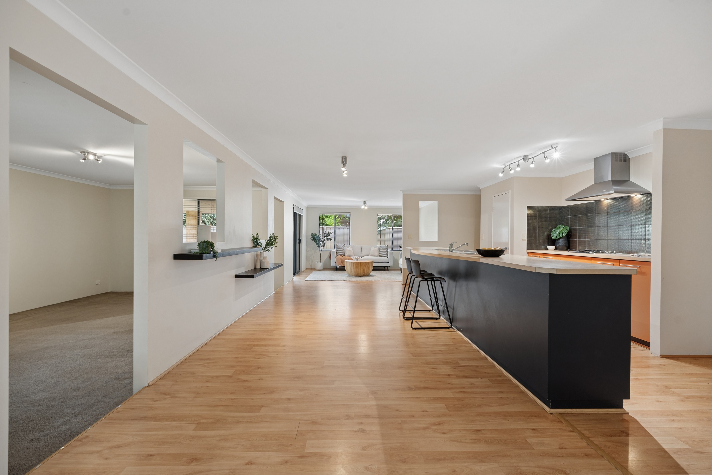 26 Lockeport Approach, Madeley, WA 6065