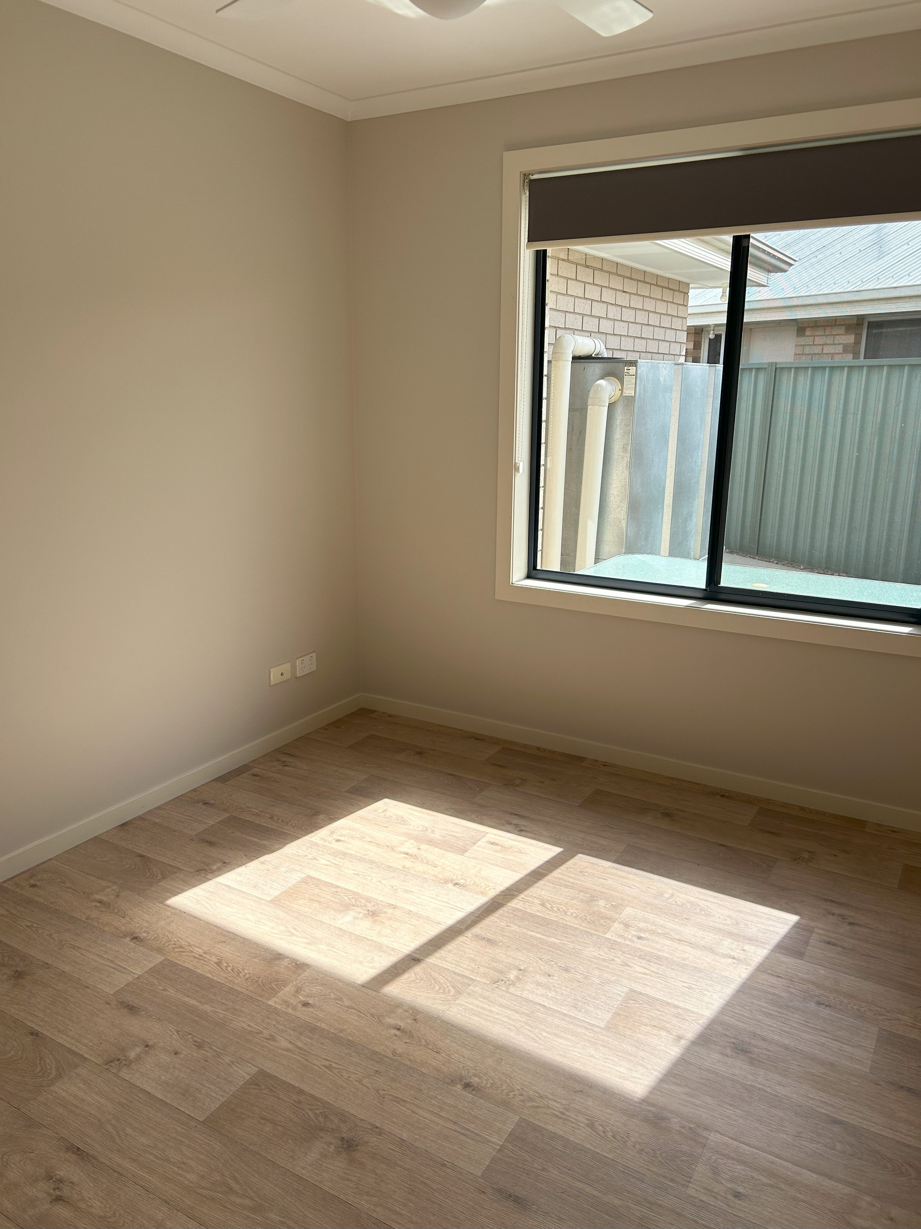 34 Trafalgar Drive — photo 4 of 9