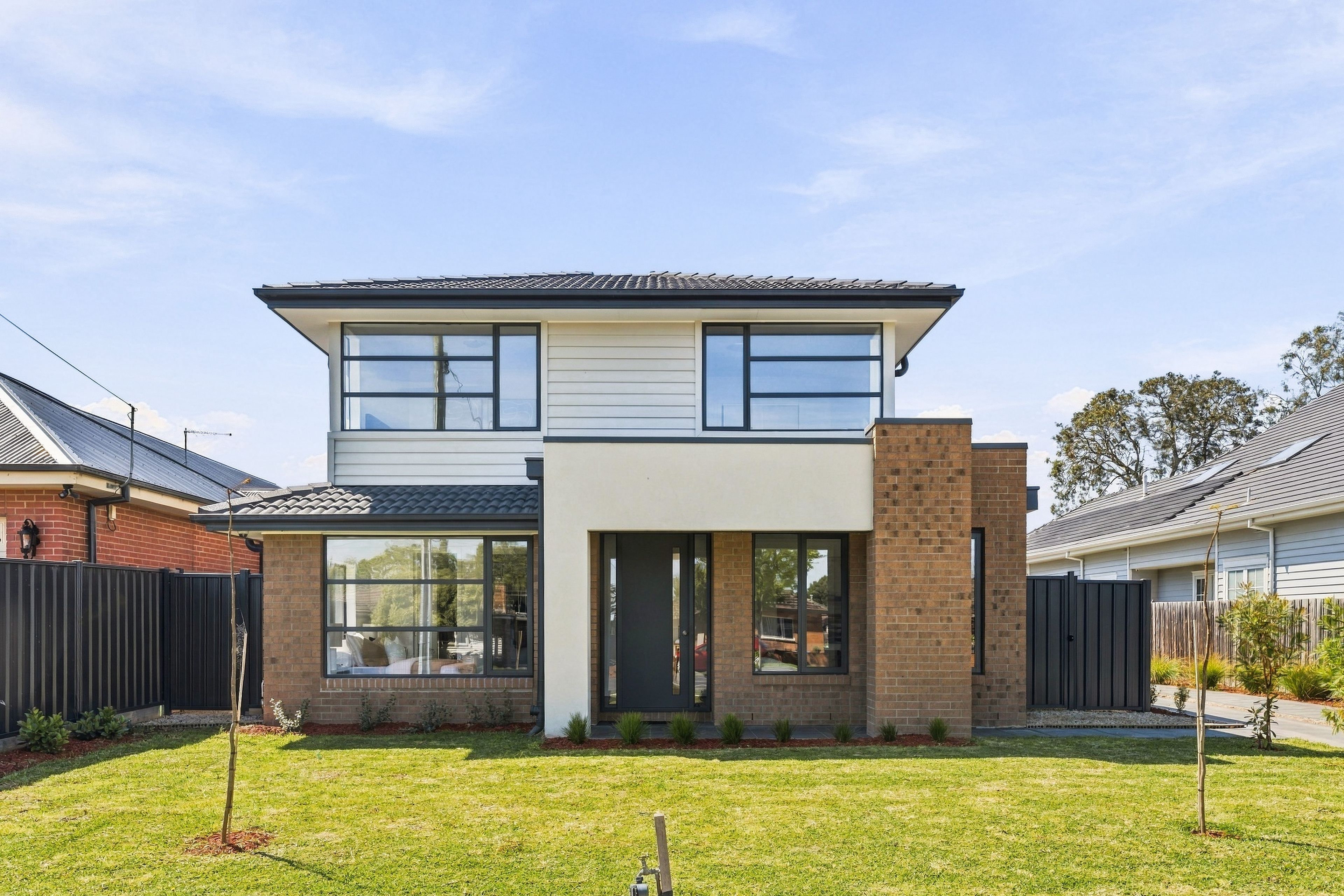 1&2/30 Allenby Avenue — photo from Ray White Reservoir