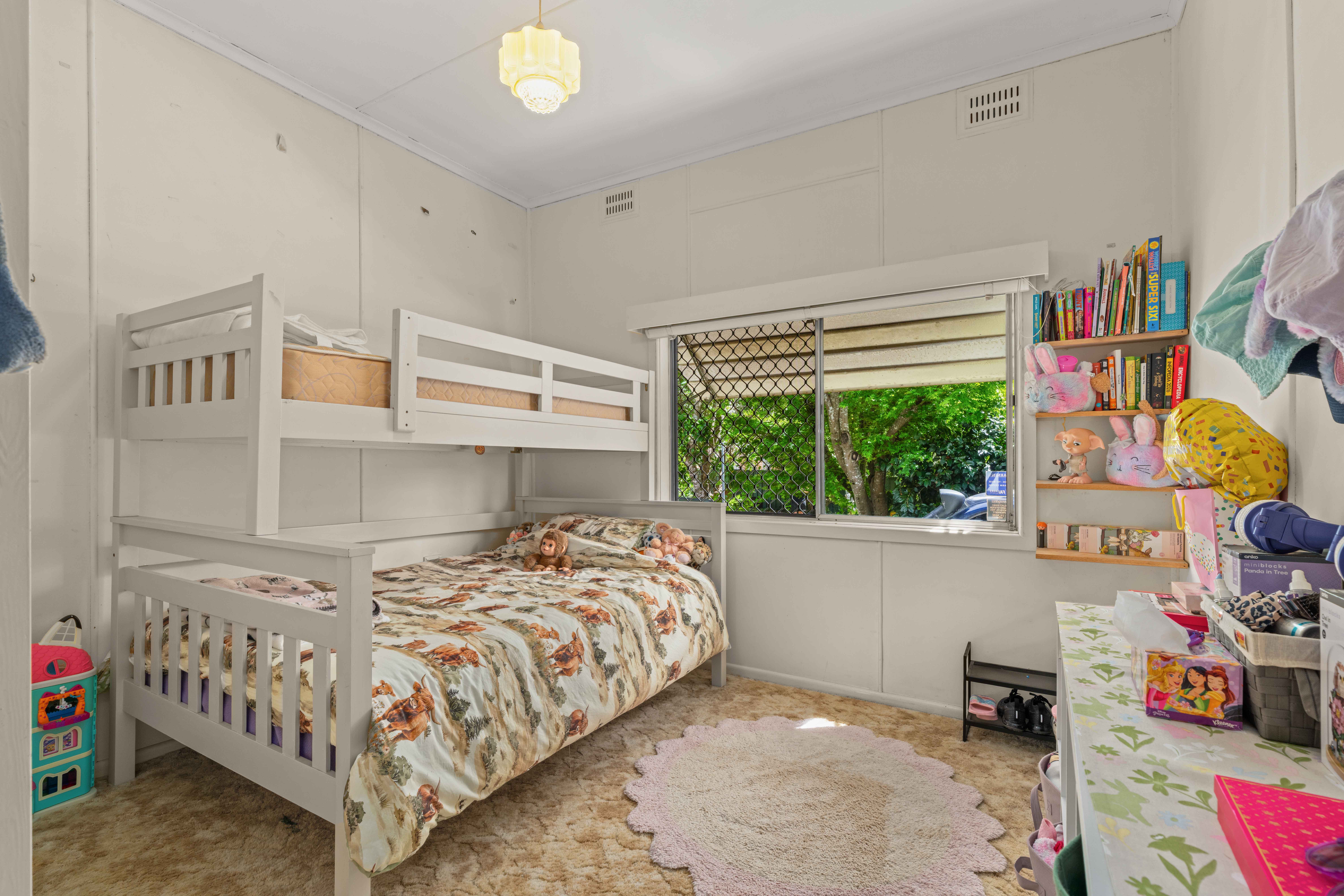 22 Hyam Street — photo 11 of 30