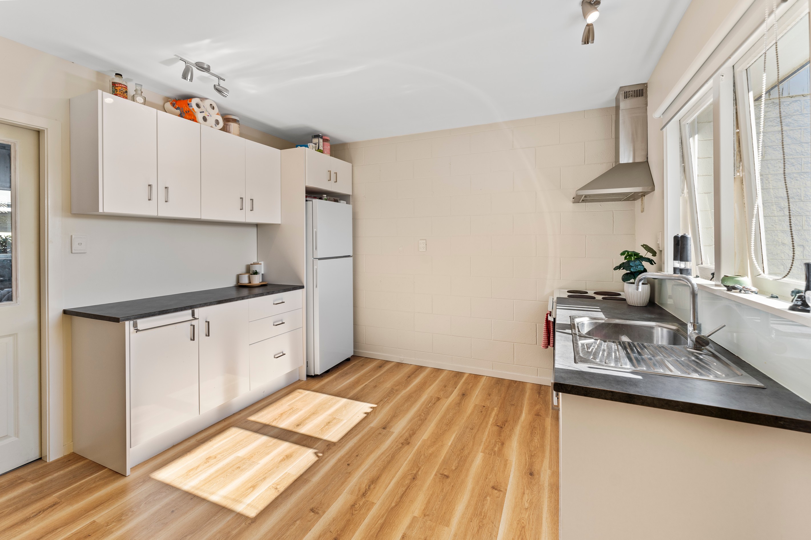 2/2 Greenpark Street, Hoon Hay, Christchurch City