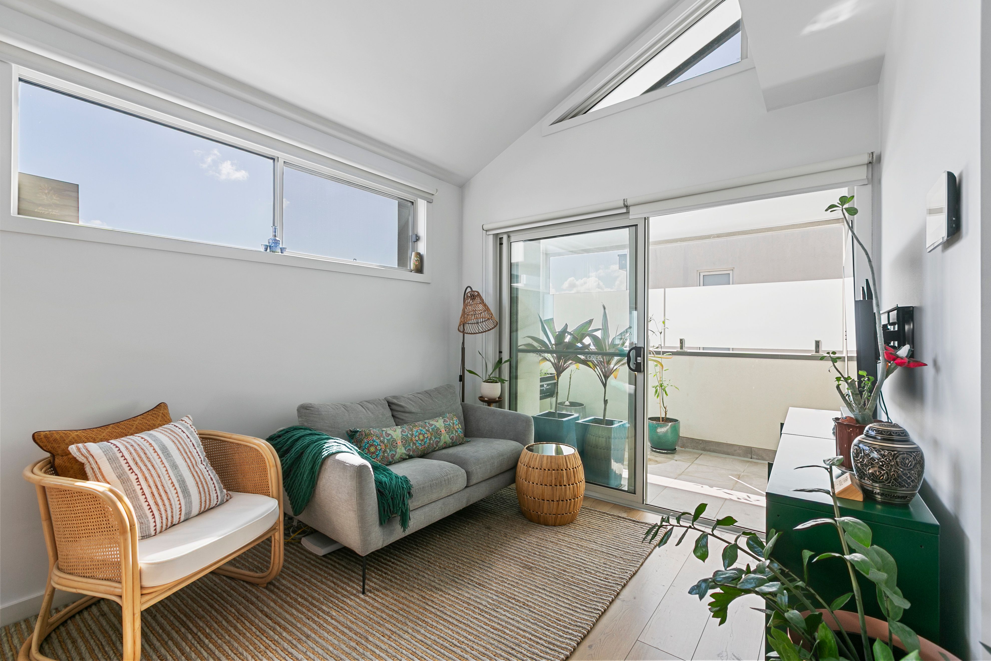 3/49 Roseberry Avenue — photo 5 of 12