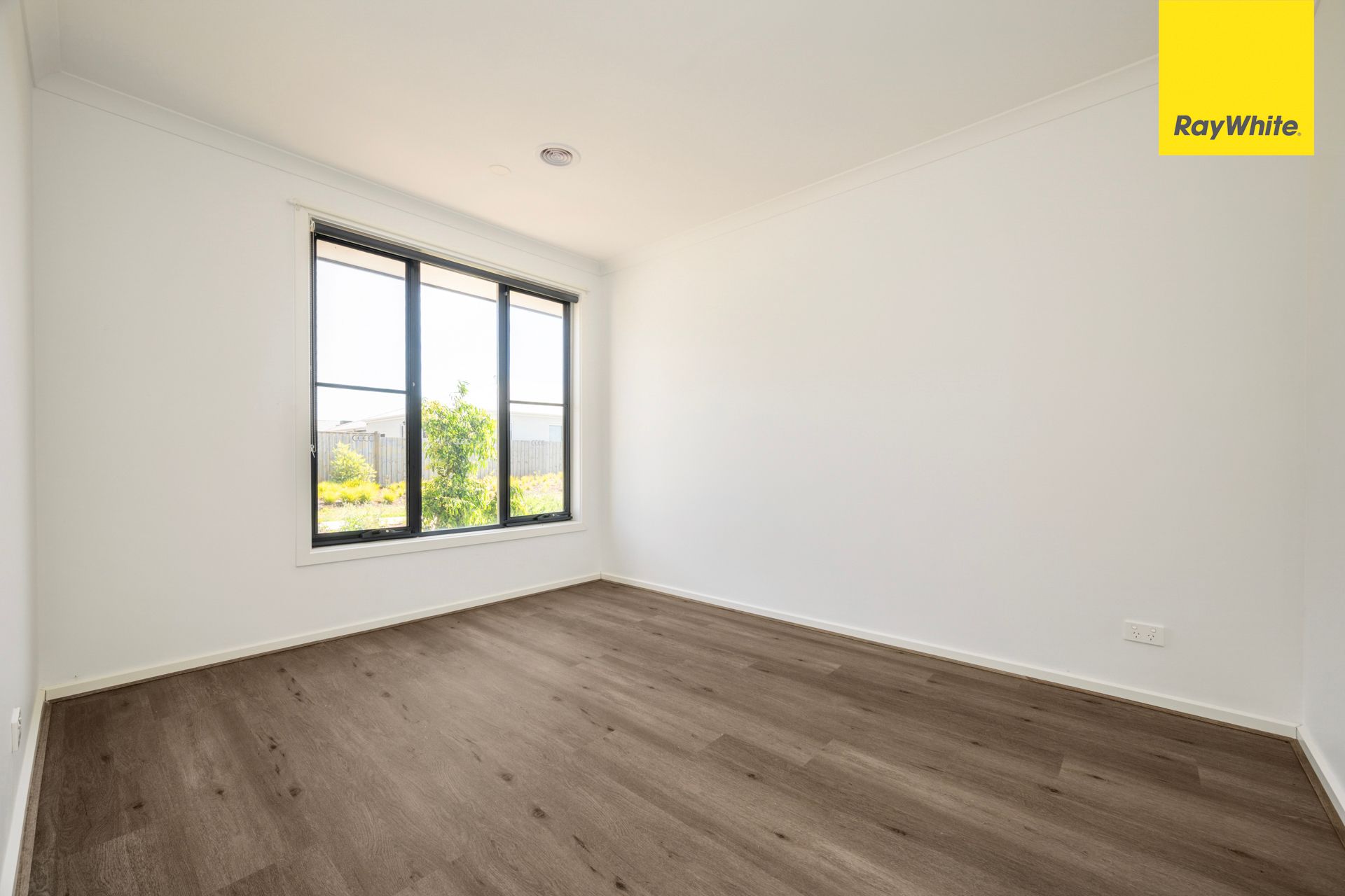 29 Hawkestone Street, Melton South, VIC 3338