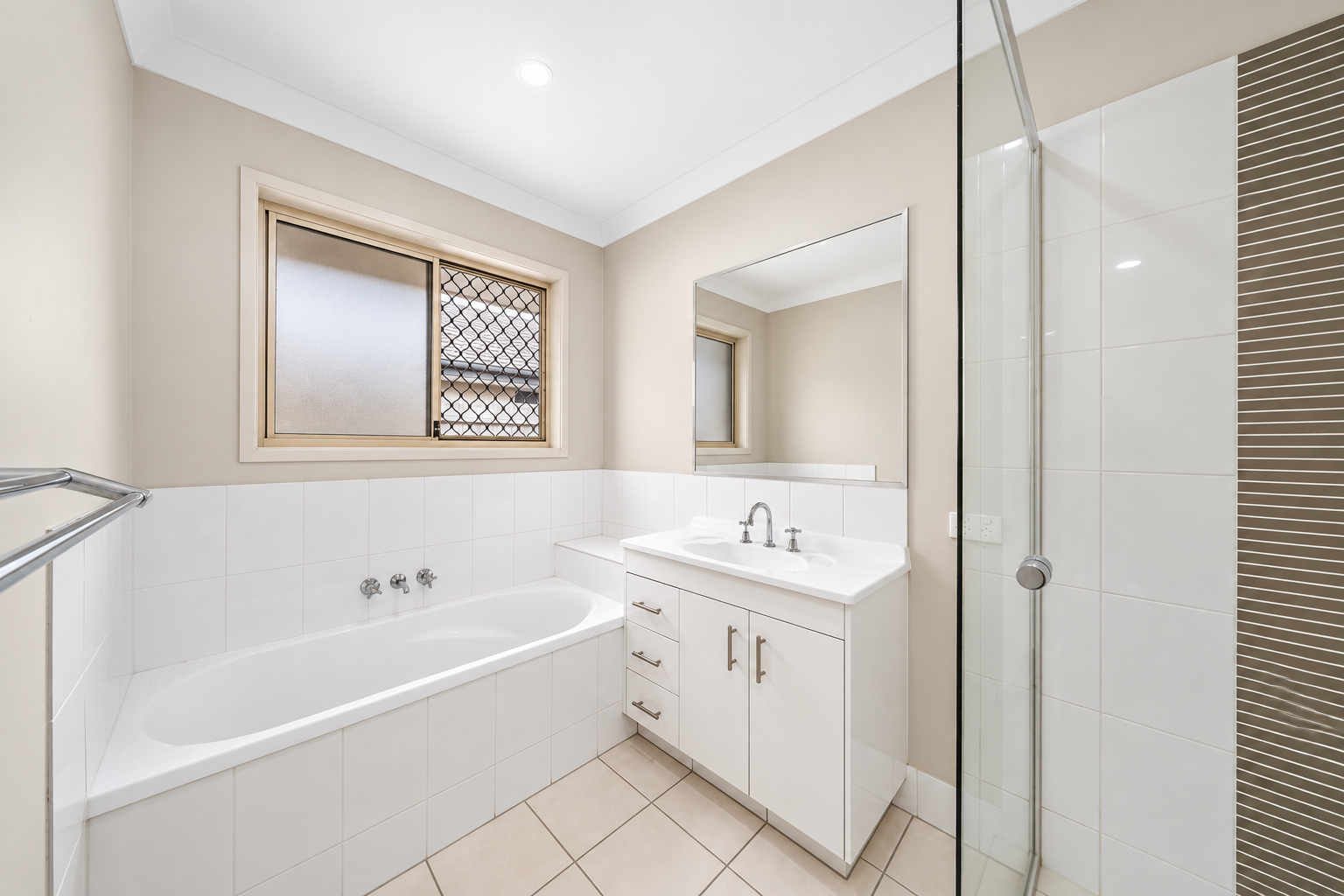 44 Mackintosh Drive — photo 16 of 20