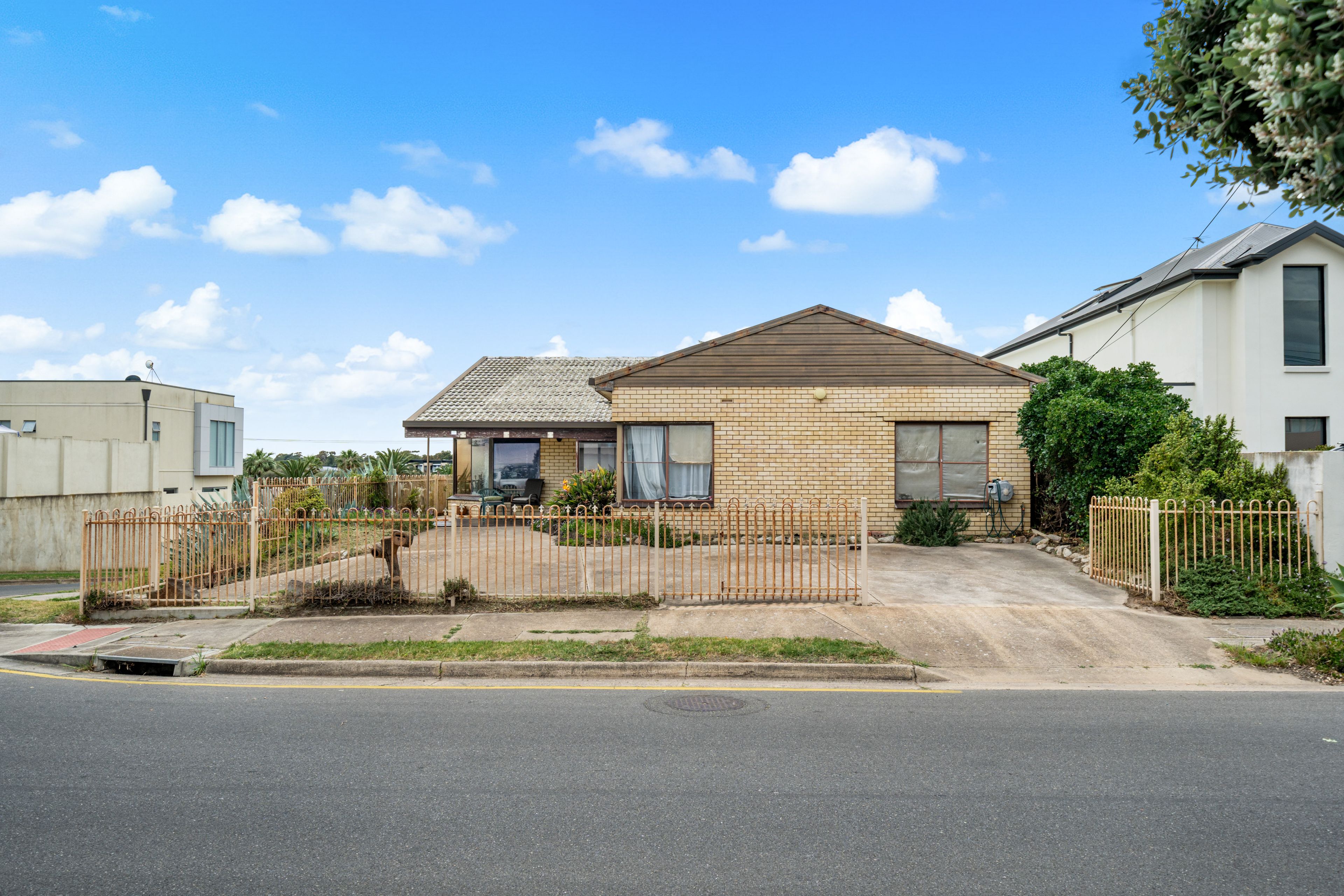 40 Seaview Road — photo 6 of 11