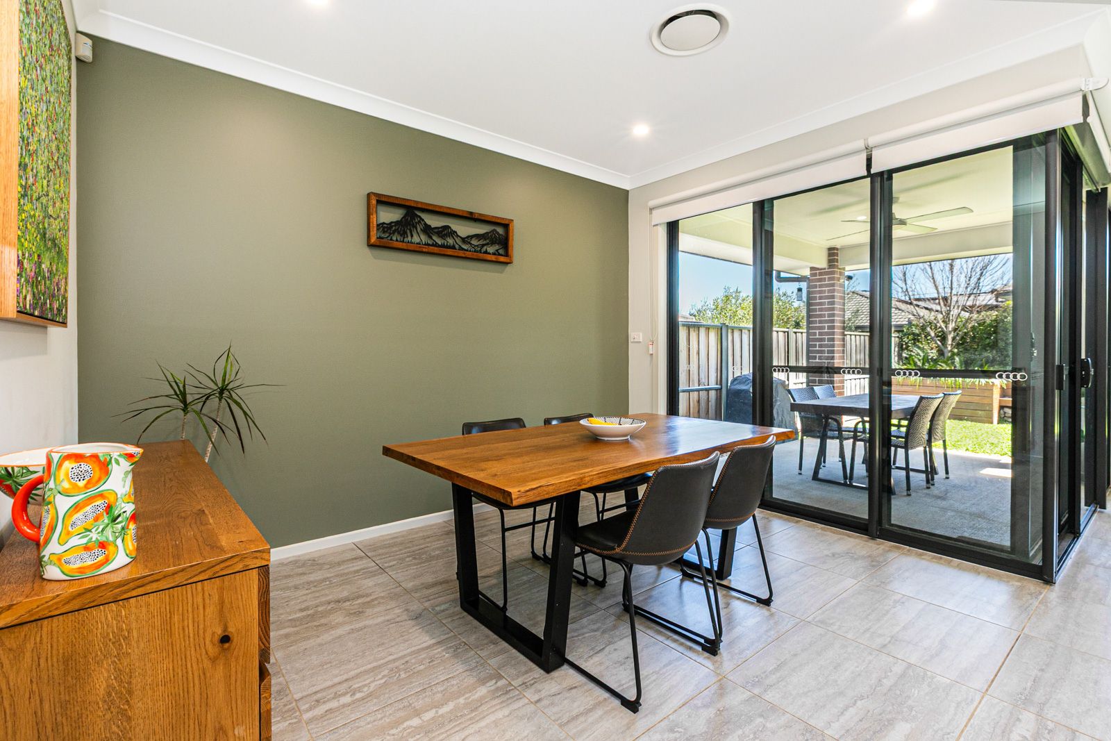 27 Epsilon Street — photo 5 of 12