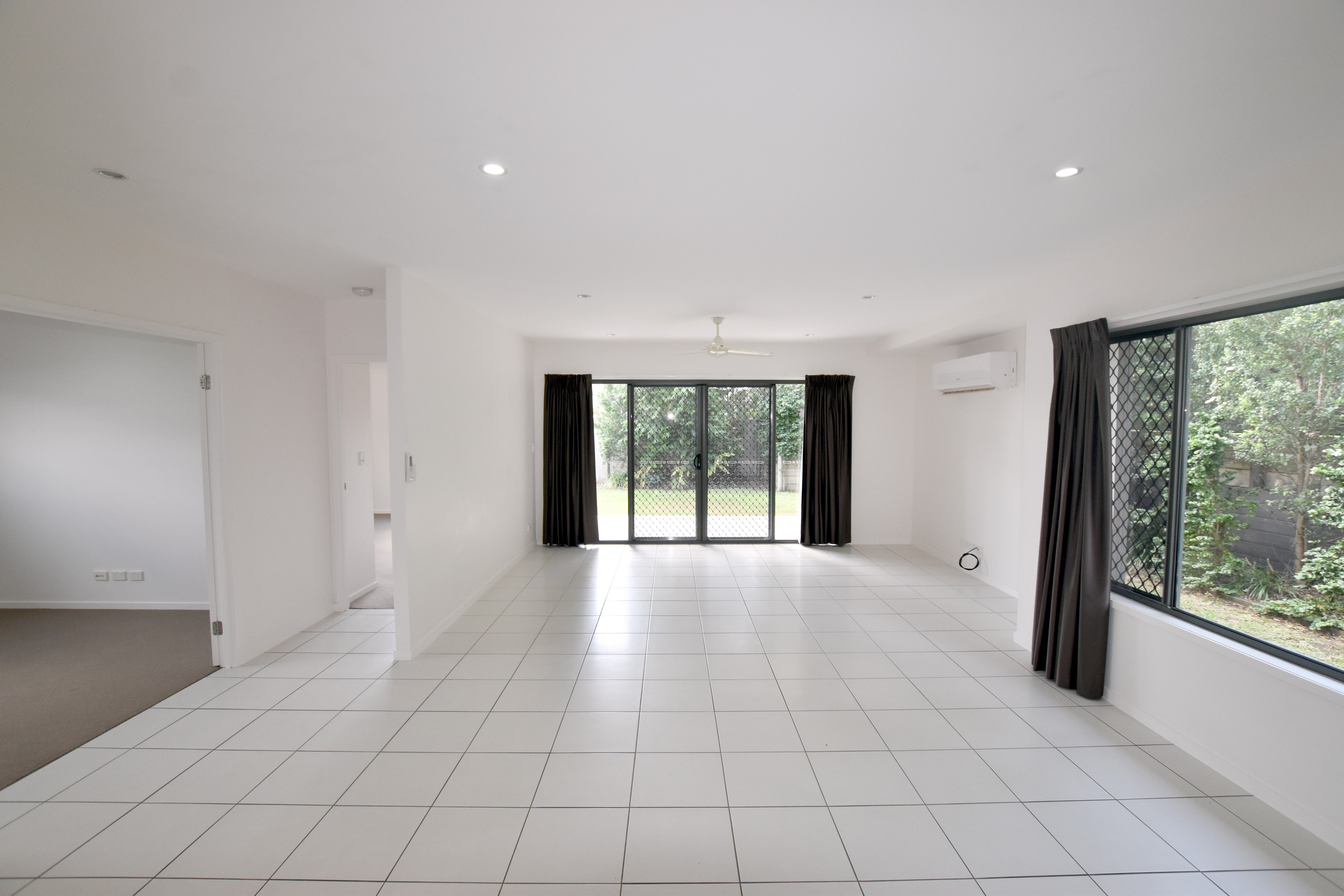 25 Boonderee Place, New Auckland, QLD 4680