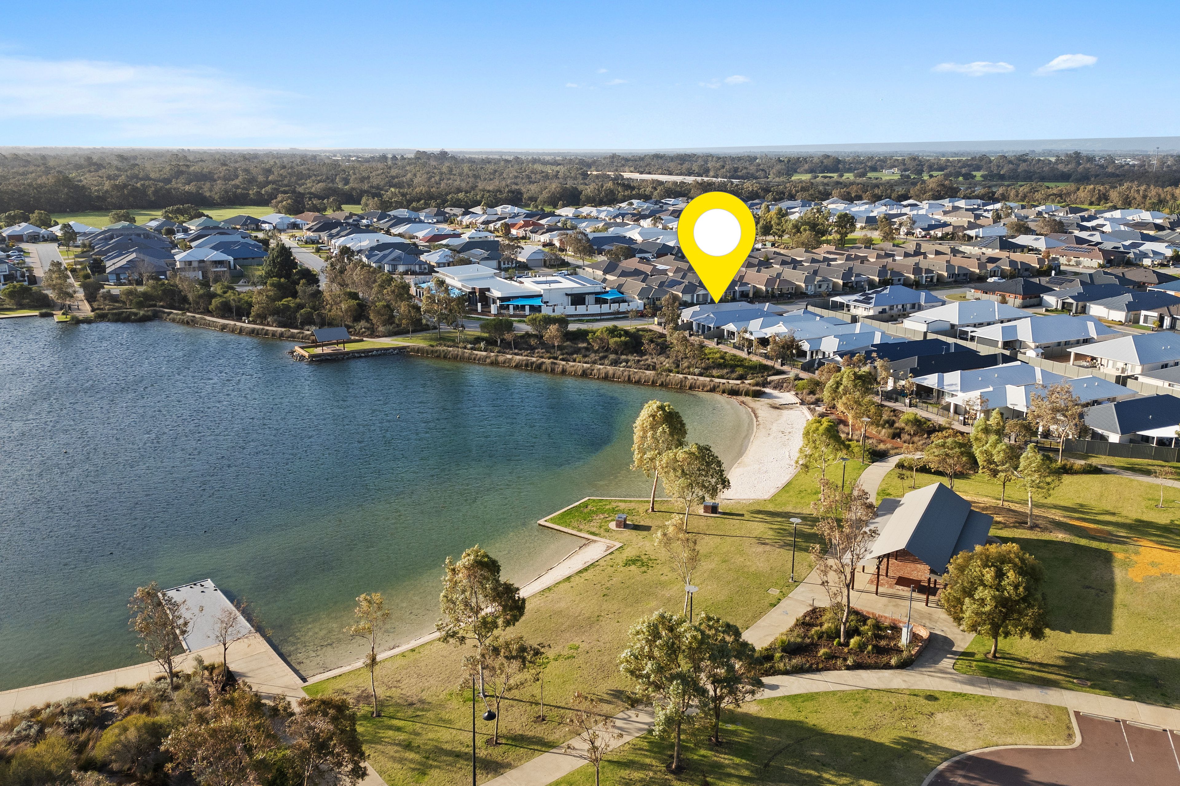 2 Bibra Way — photo 4 of 30