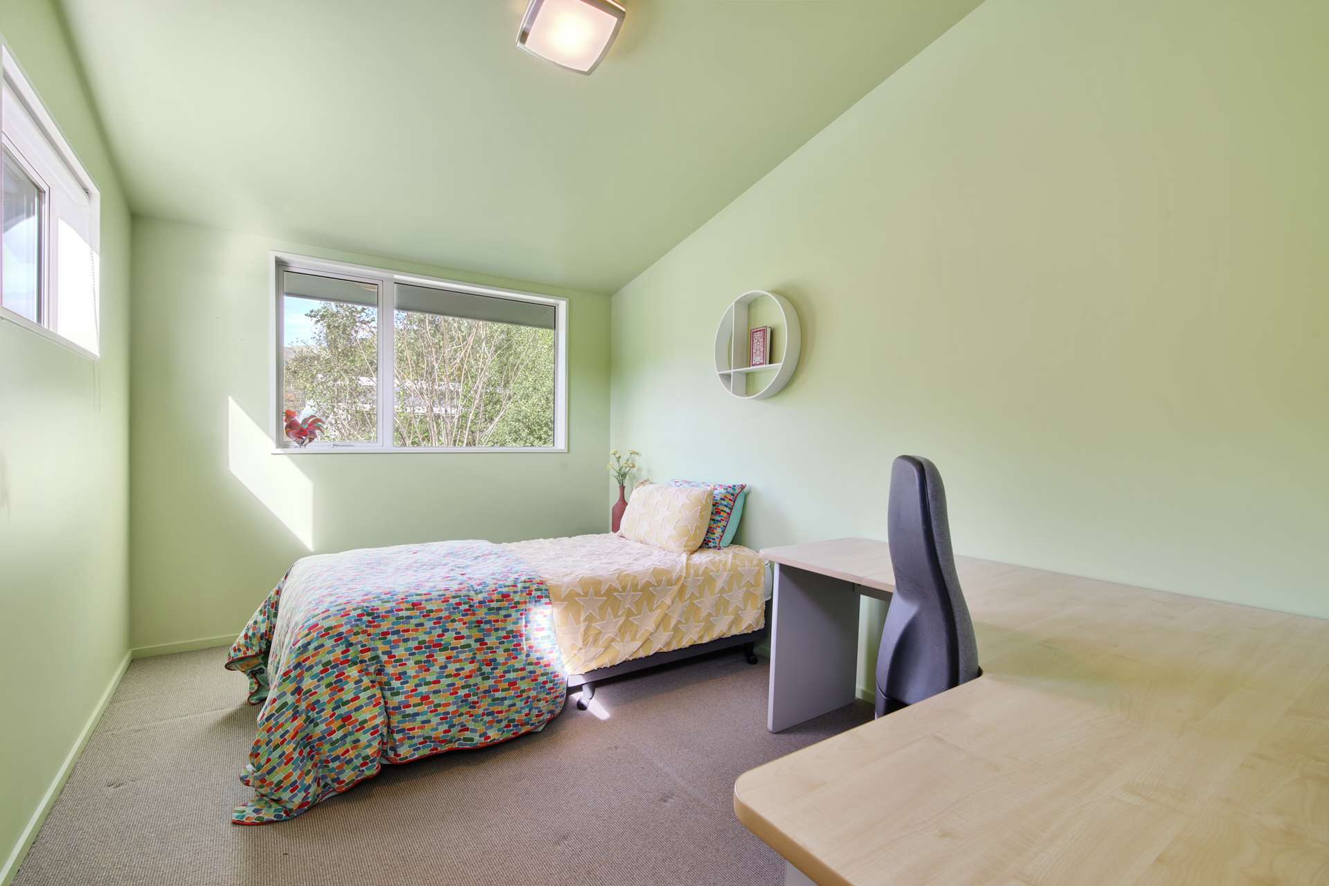 1 Emerald Lane photo 16