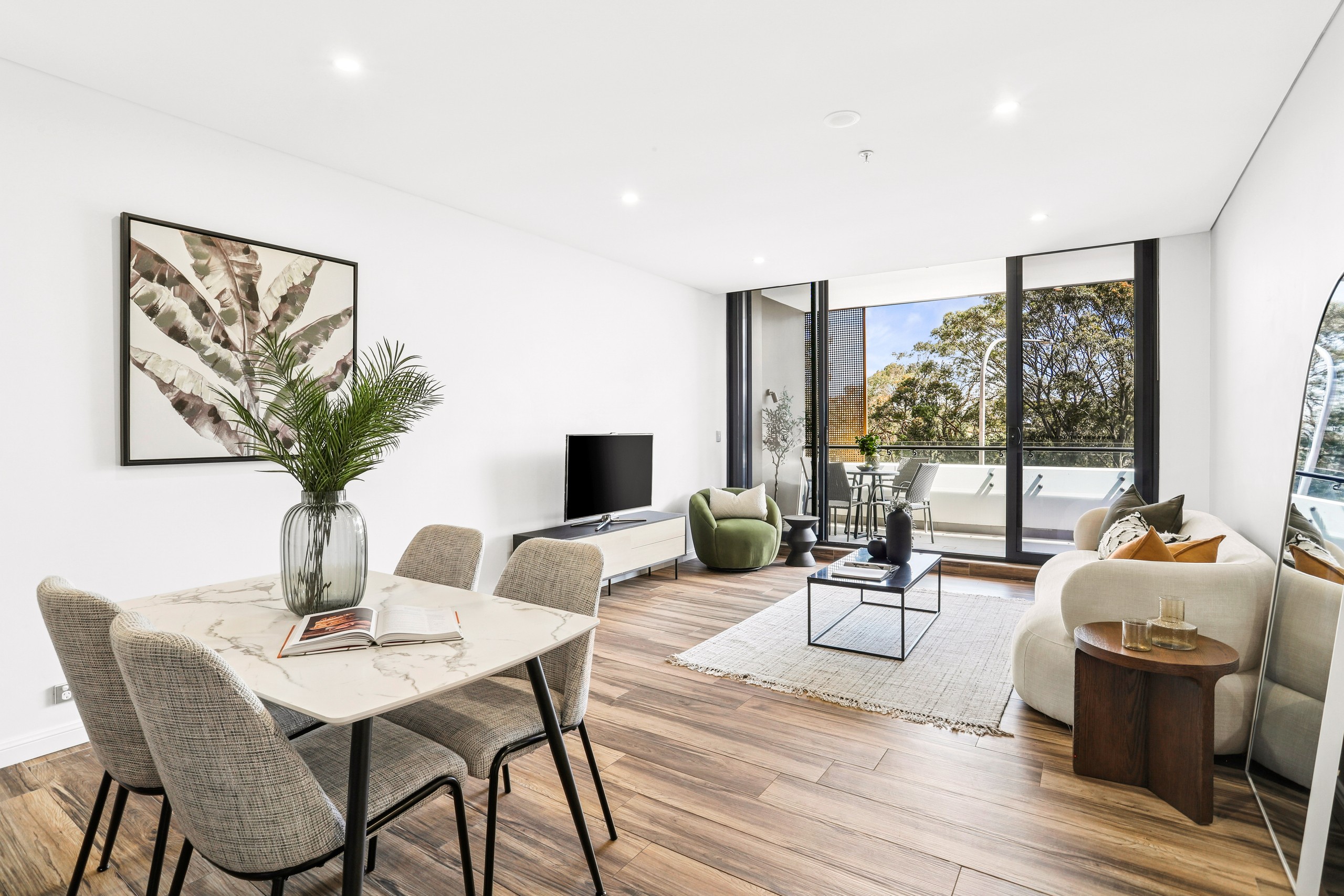 202/128 Banks Avenue, Eastgardens, NSW 2036