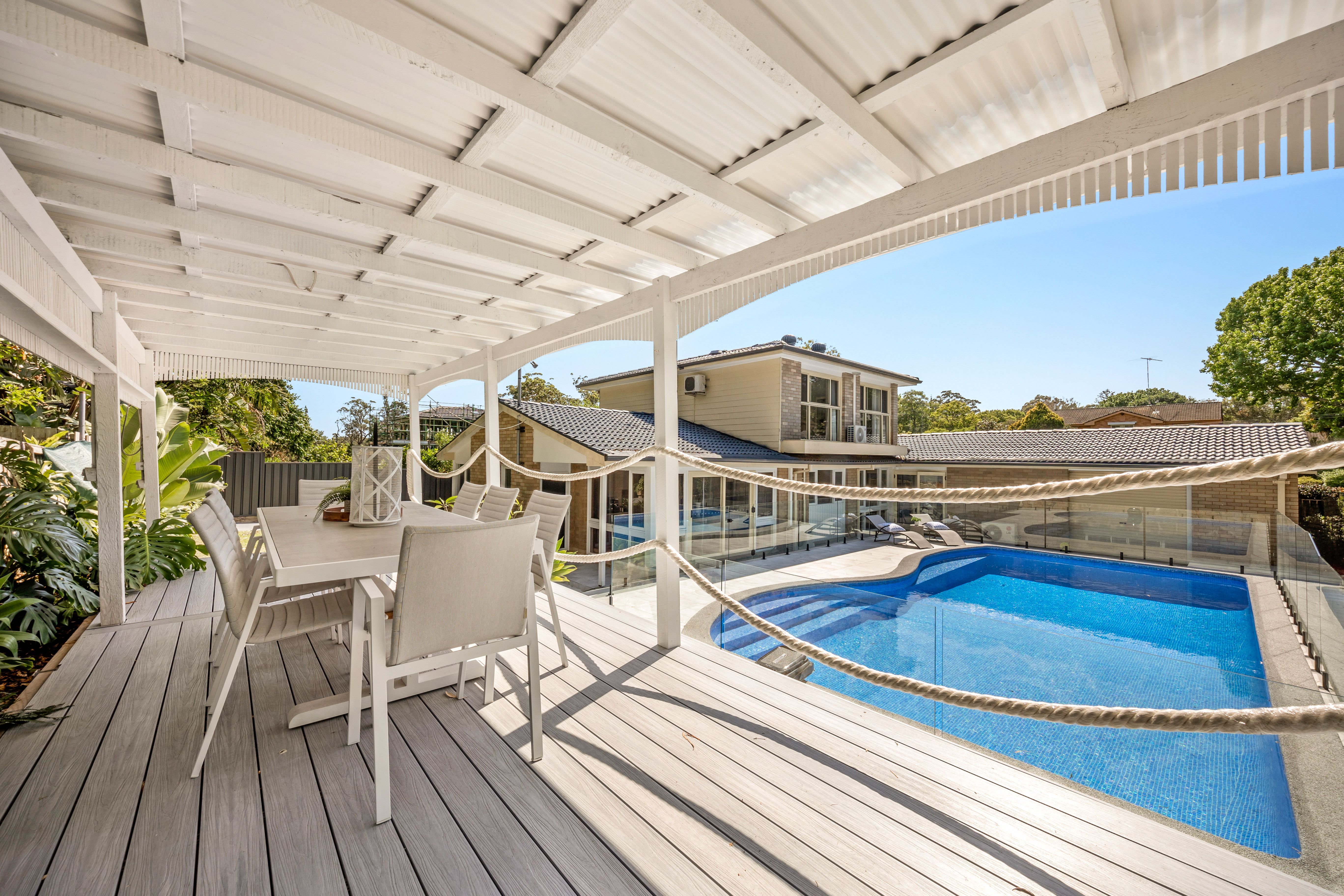 16 Lutanda Close, Pennant Hills, NSW 2120