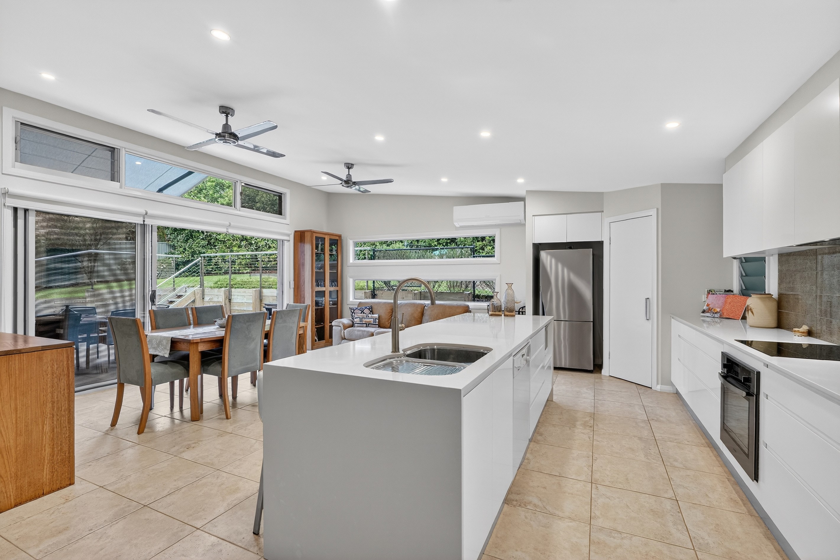 8 Parklands Close, Bateau Bay, NSW 2261