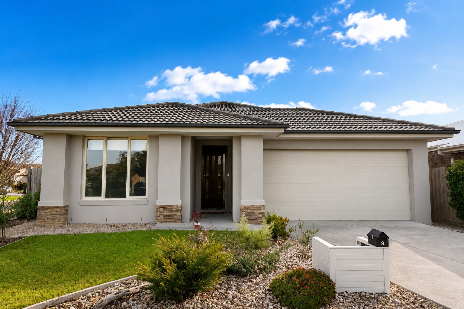9 Koslow Street, Armstrong Creek, VIC 3217