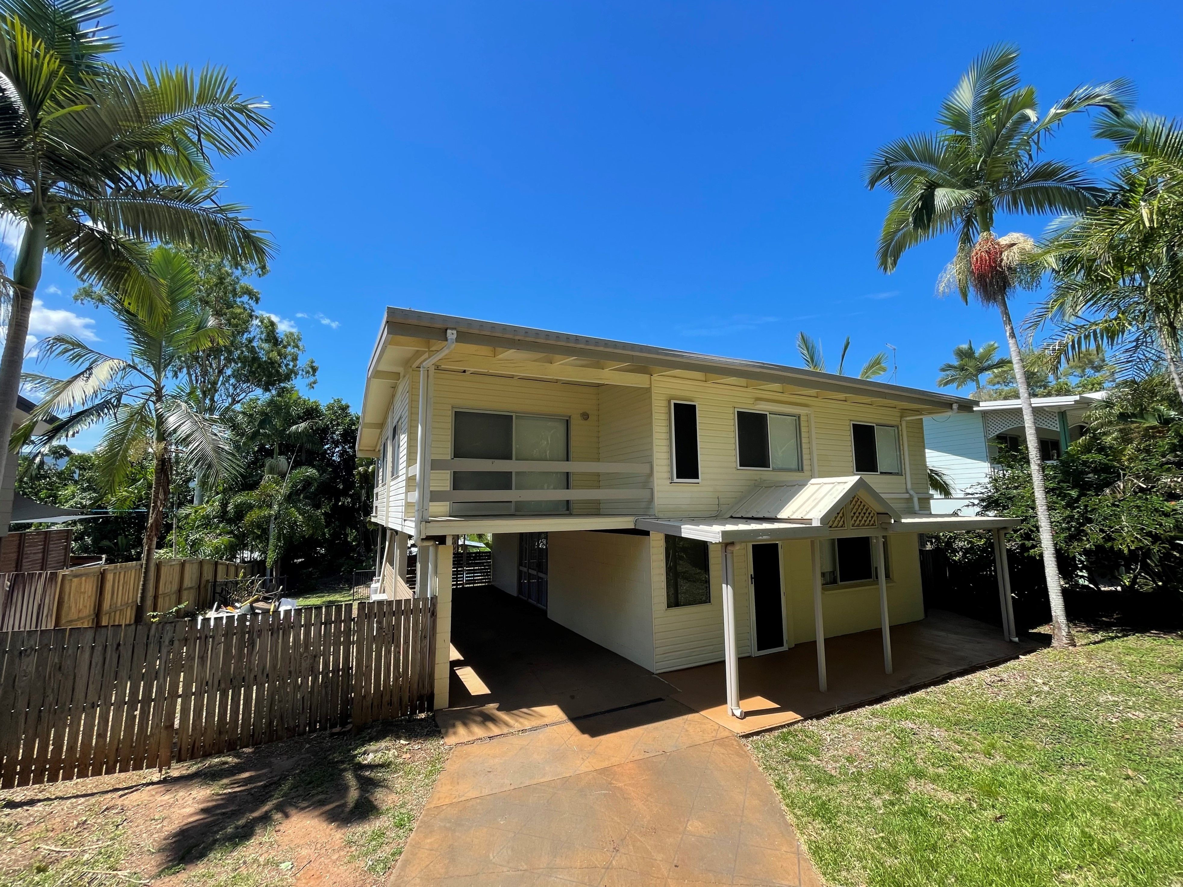 6 Moresby Street, Trinity Beach, QLD 4879