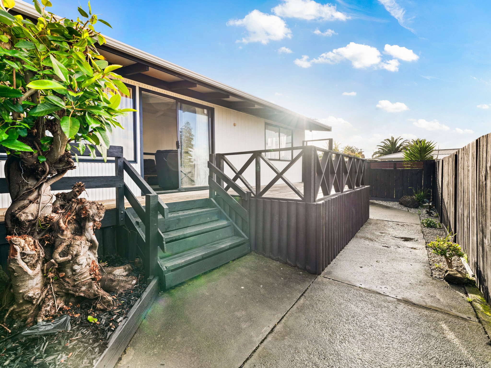 2/14 Idlewild Avenue, Mangere, Manukau City