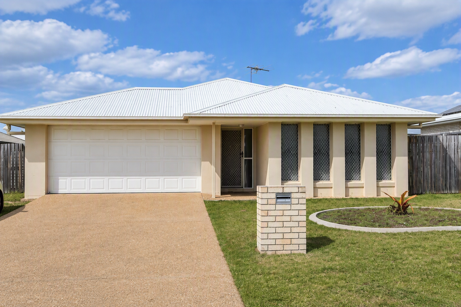 21 Doongarra Crescent — photo from Ray White Rockhampton
