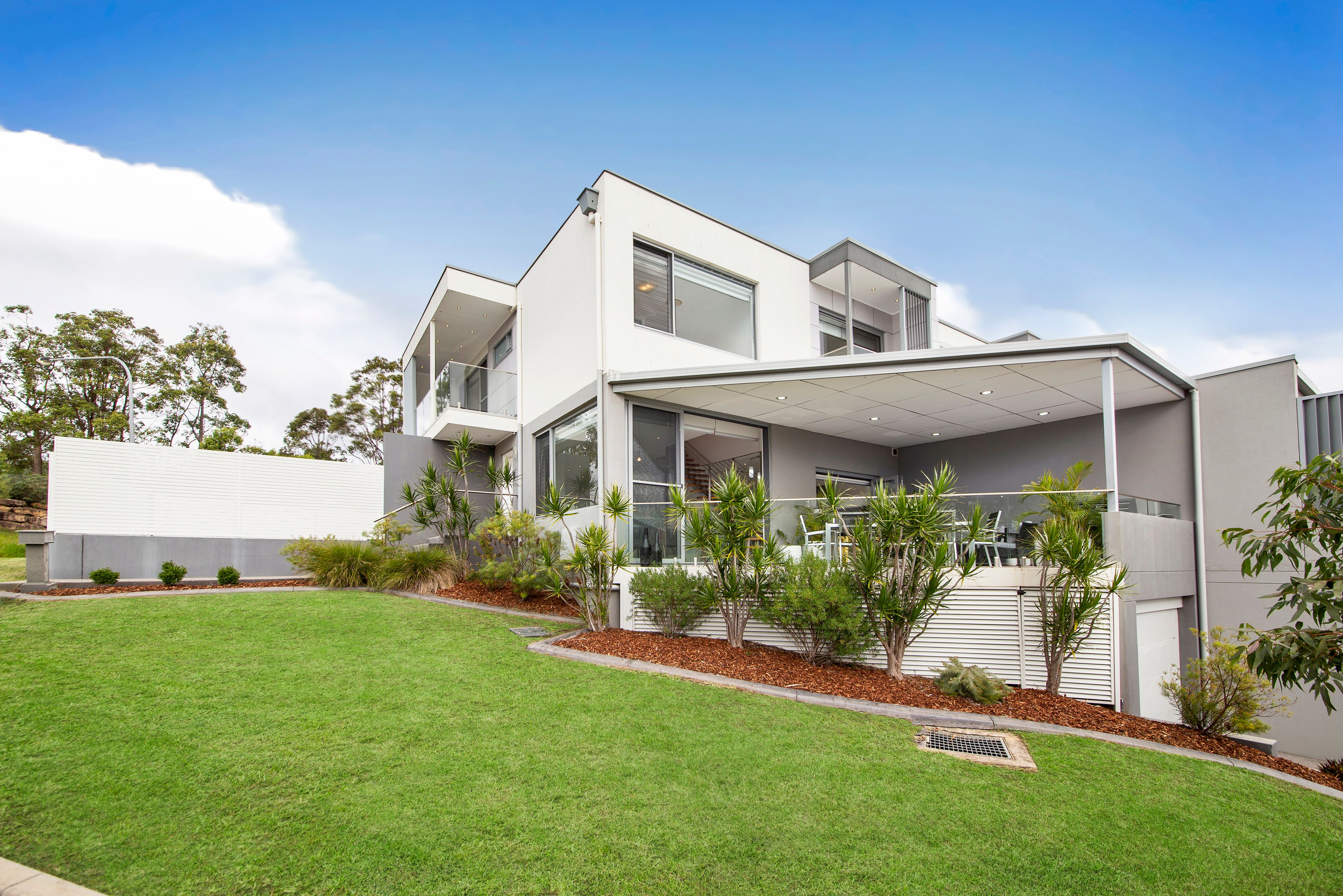 33 Monash Road, Menai NSW 2234