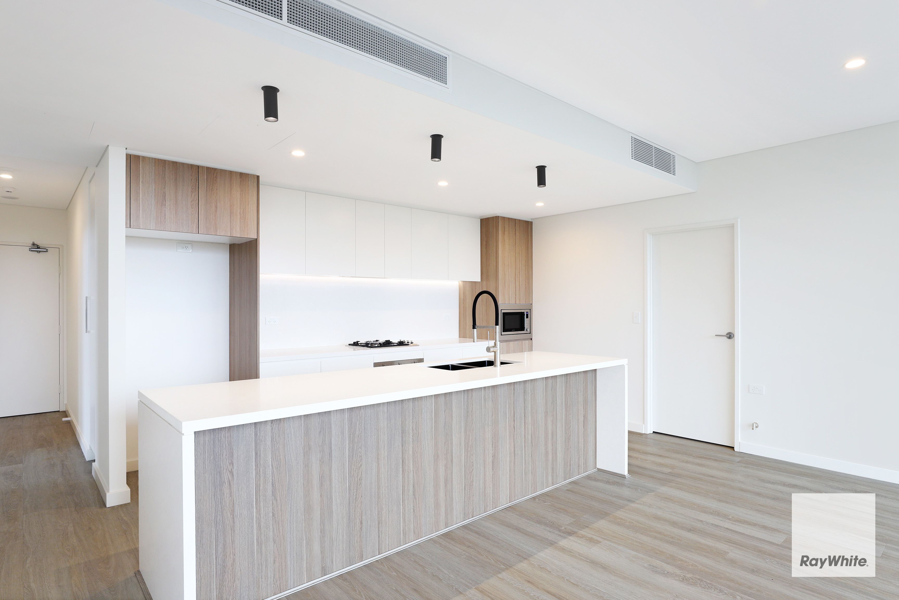 206/50 Flora Street, Kirrawee, NSW 2232