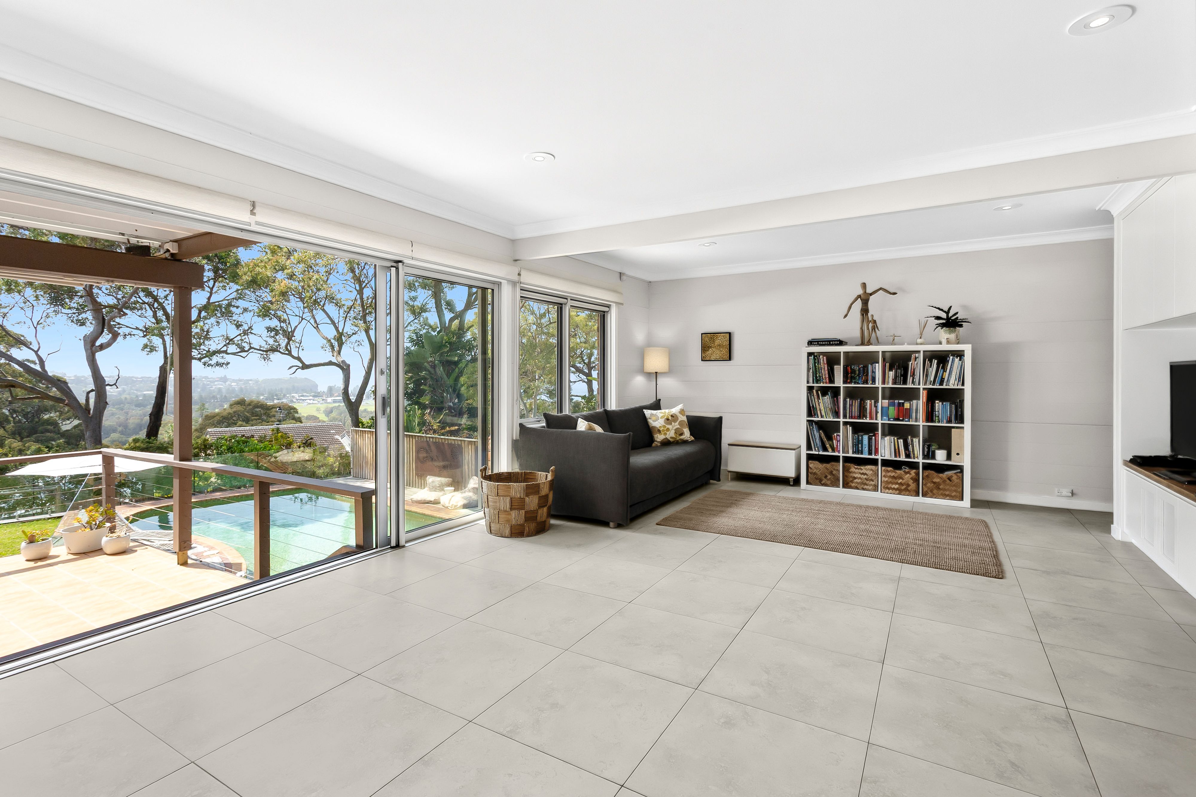 44 Bertana Crescent — photo 16 of 21