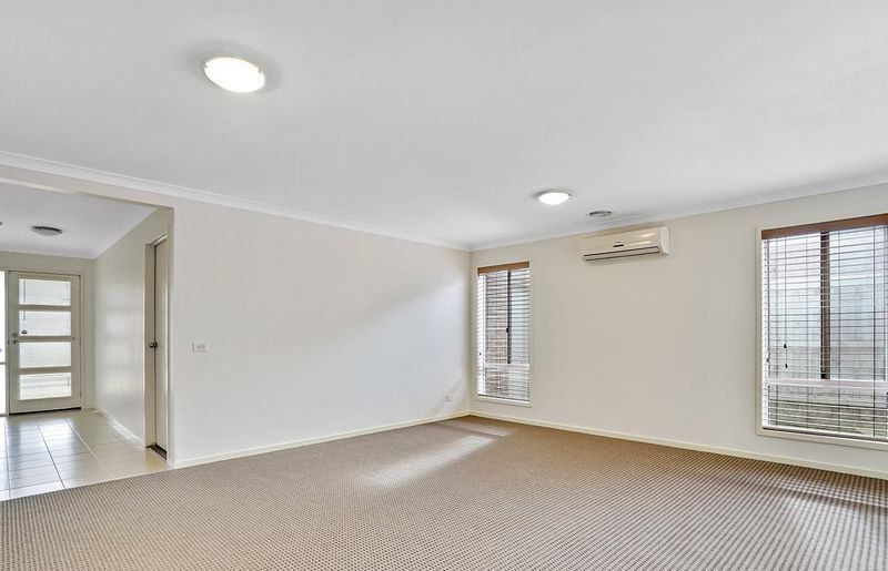 736 Armstrong Road, MANOR LAKES, VIC 3024