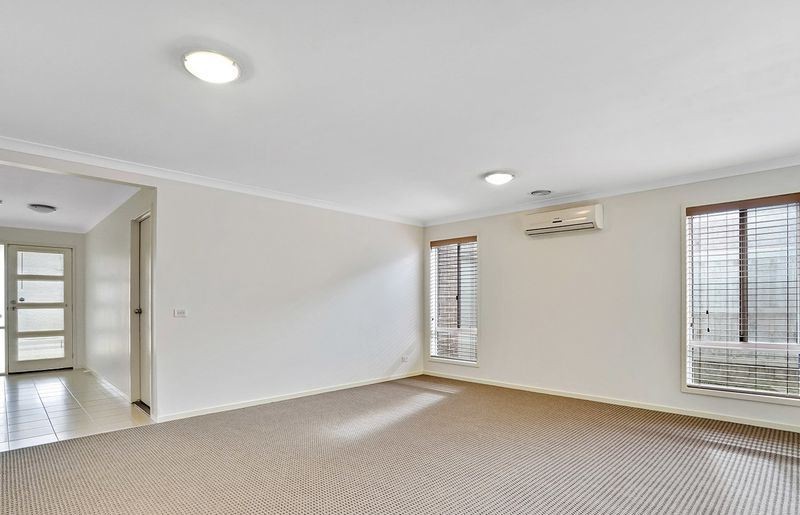 736 Armstrong Road, MANOR LAKES, VIC 3024