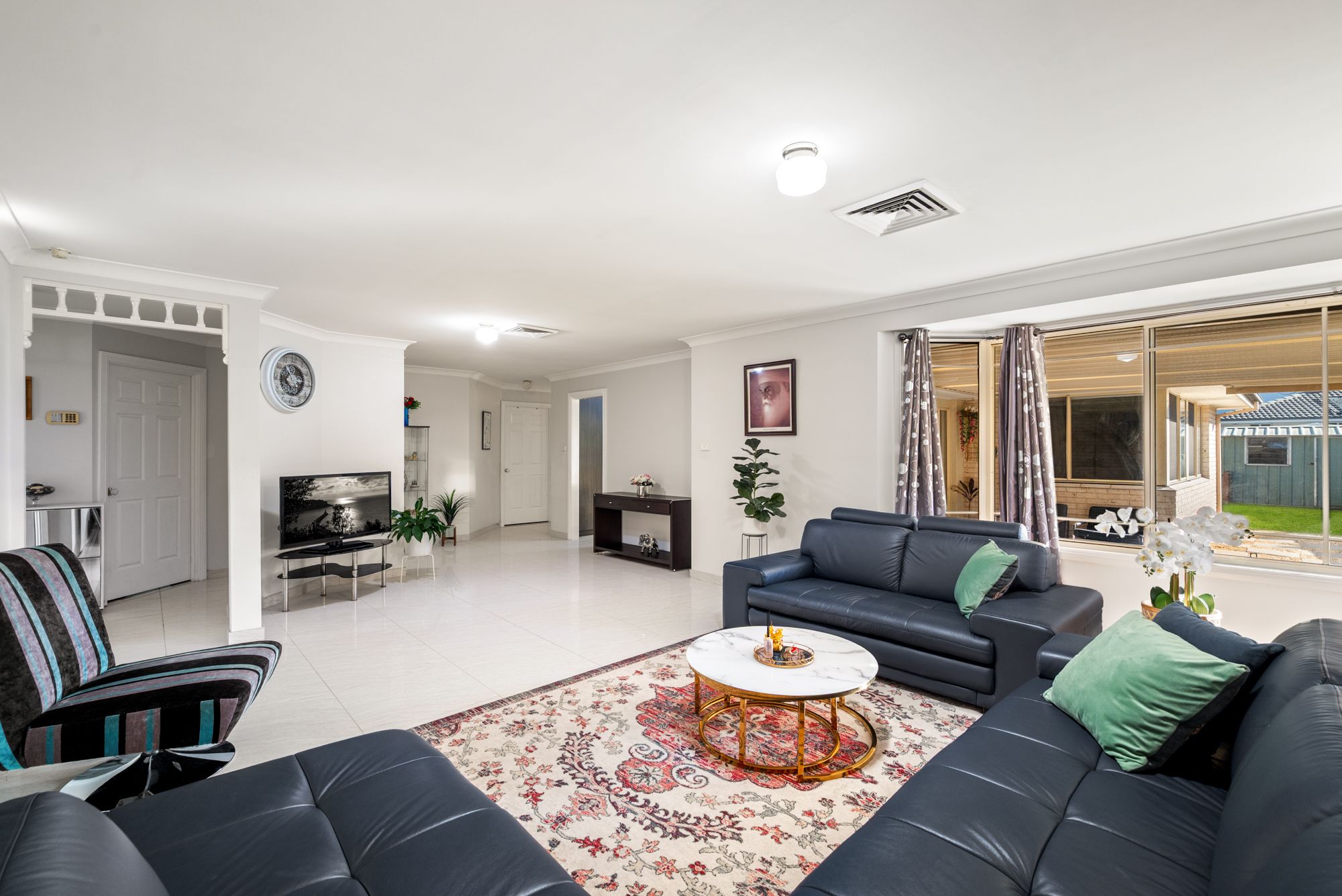 15 Surveyors Creek Road, Glenmore Park, NSW 2745