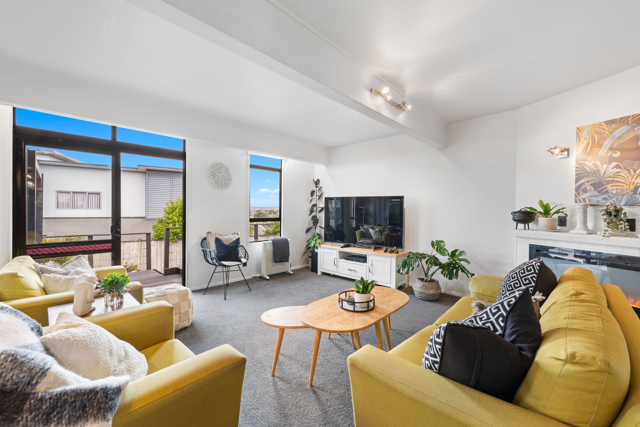 32 Churchill Road, Cockle Bay, Manukau City