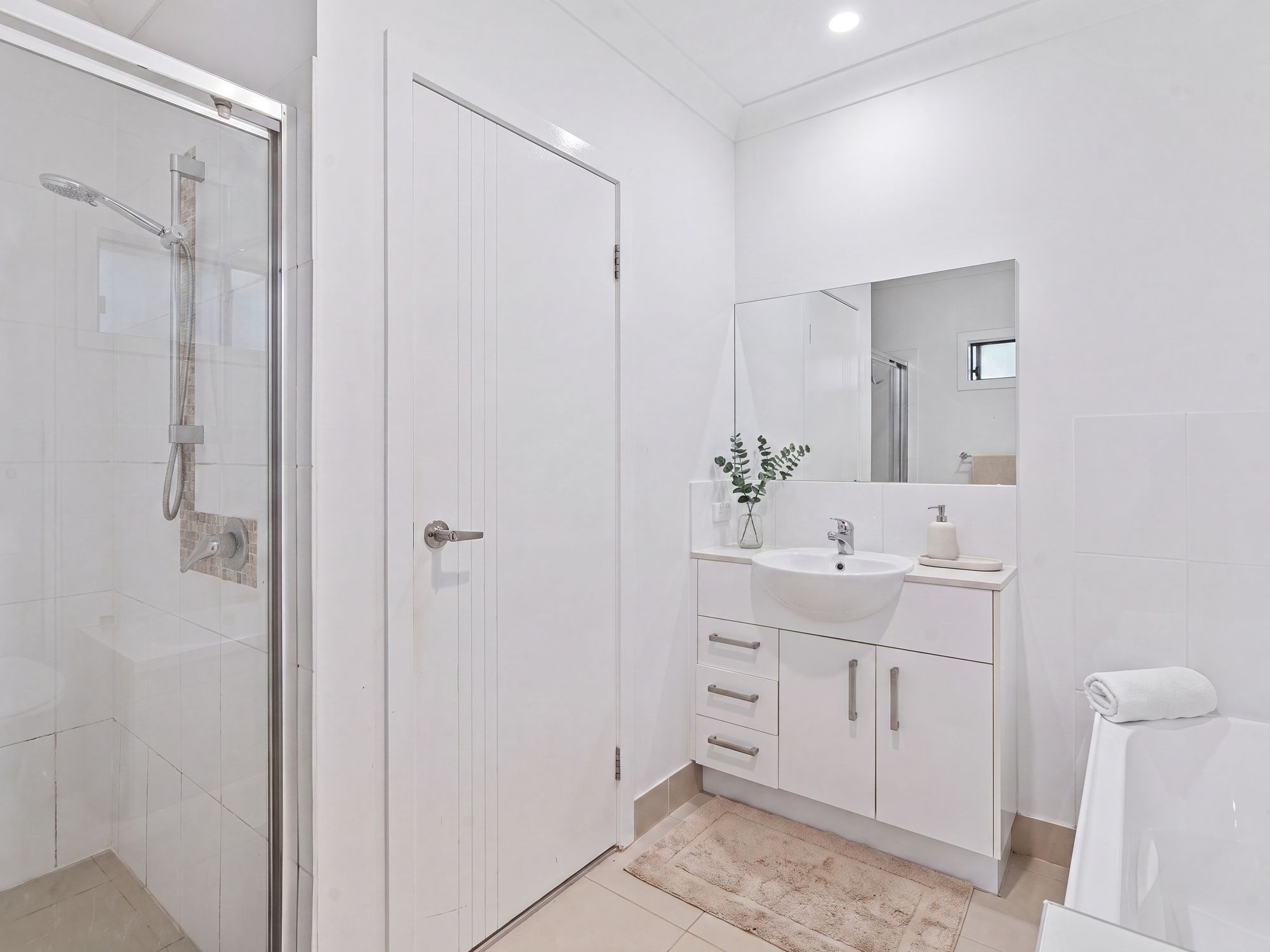1/5 Blake Street — photo 15 of 17