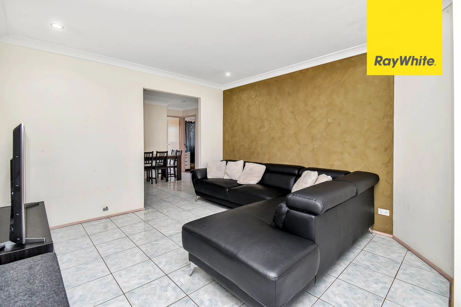 100 DOUGLAS Road, Blacktown, NSW 2148