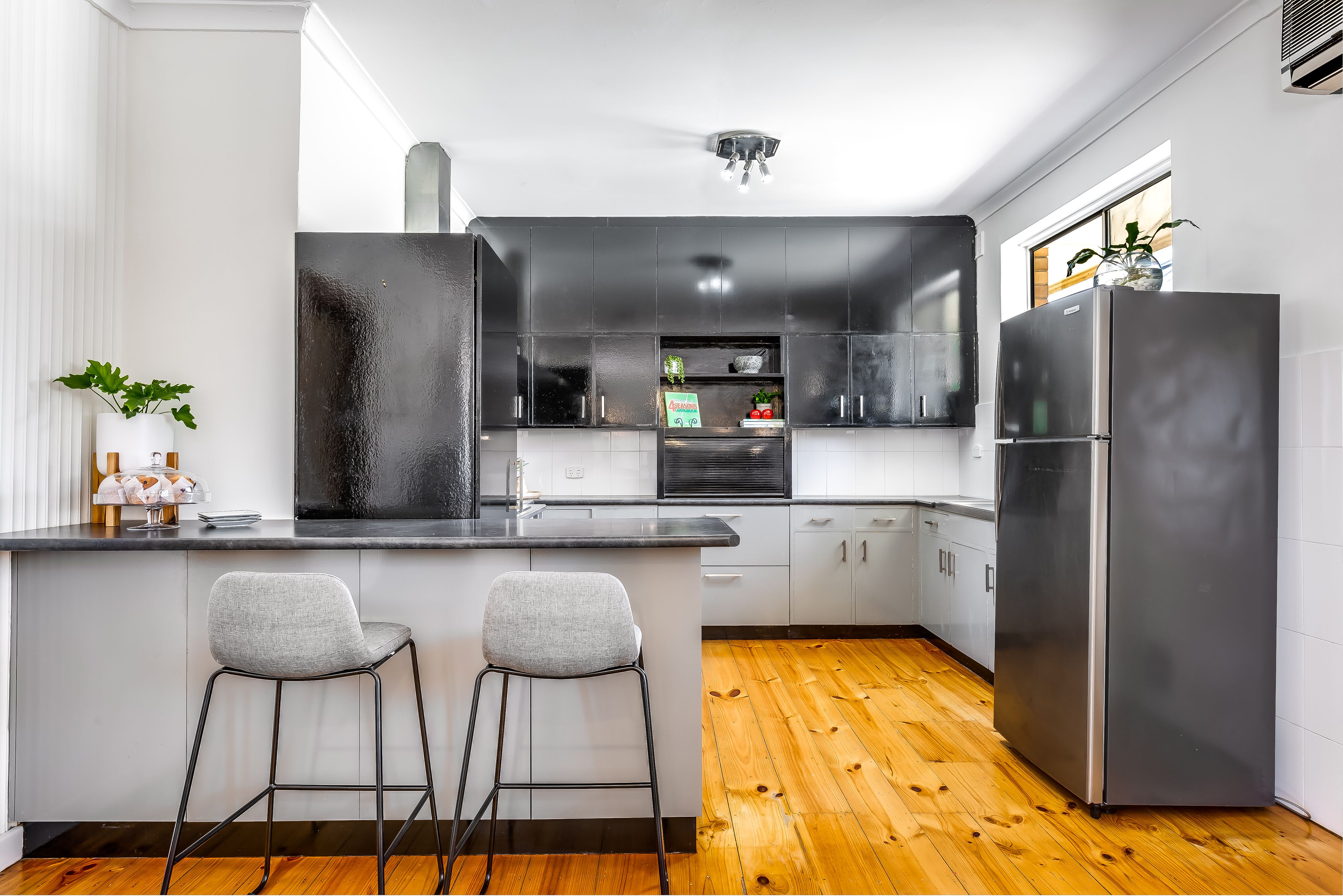 1/4 Crozier Terrace, Oaklands Park, SA 5046