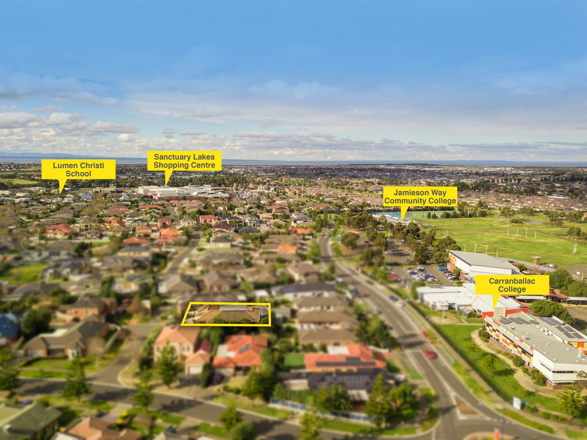 4 Royan Mews, Point Cook, VIC 3030