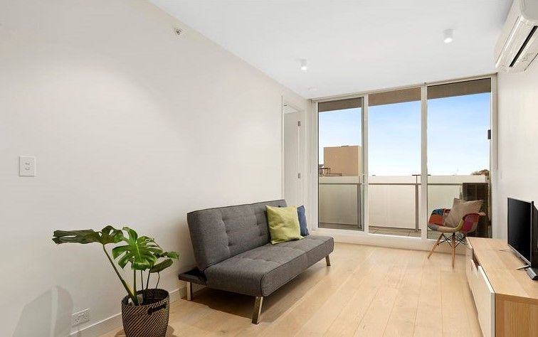 1704/3-9 Claremont Street, South Yarra, VIC 3141