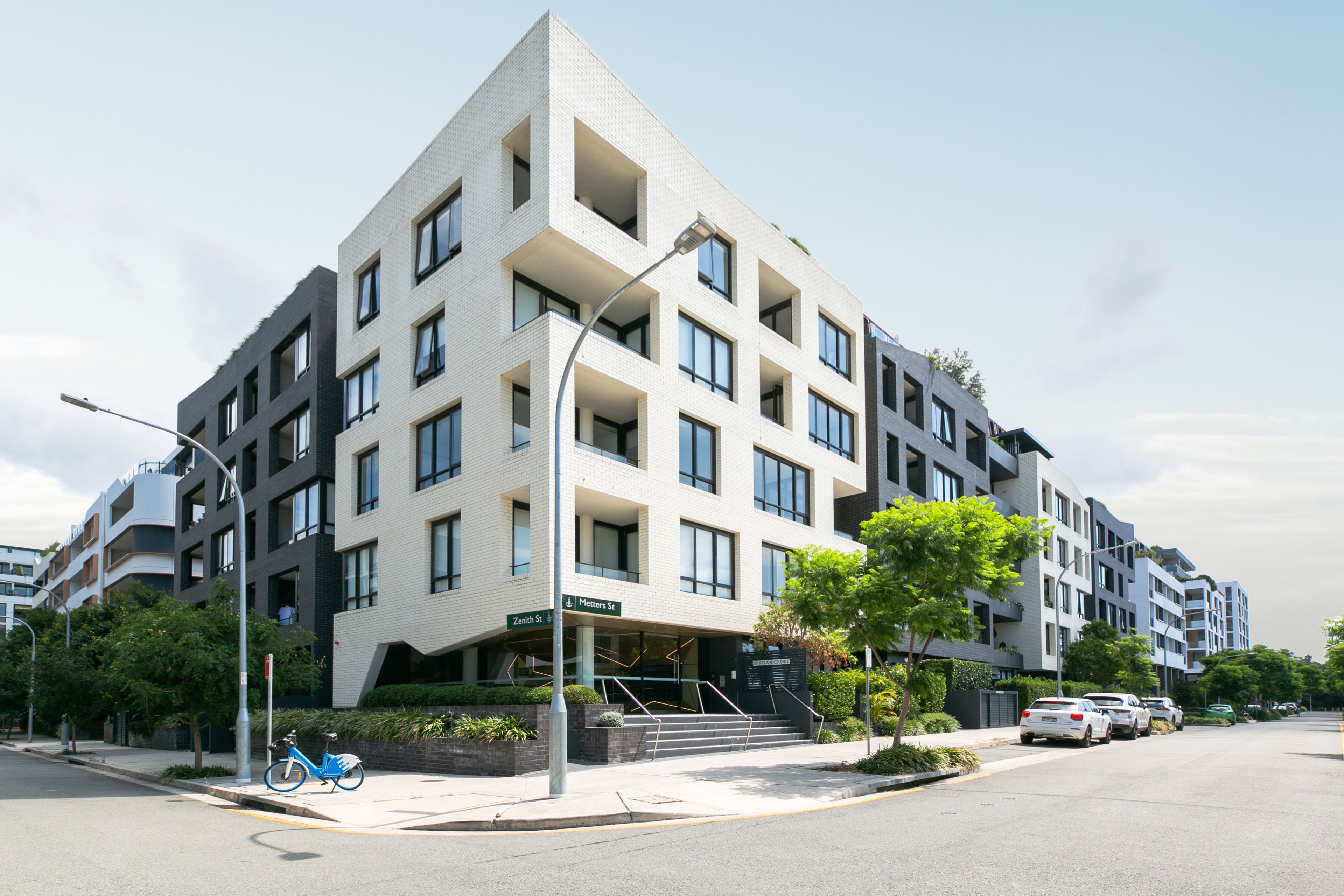 2402/1 Metters Street, Erskineville, NSW 2043 Sold Apartment Ray