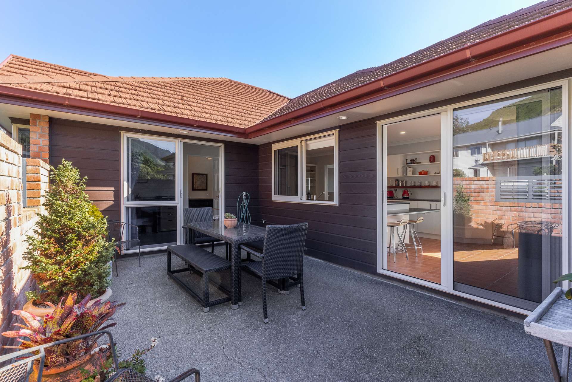 152 Winara Avenue photo 5