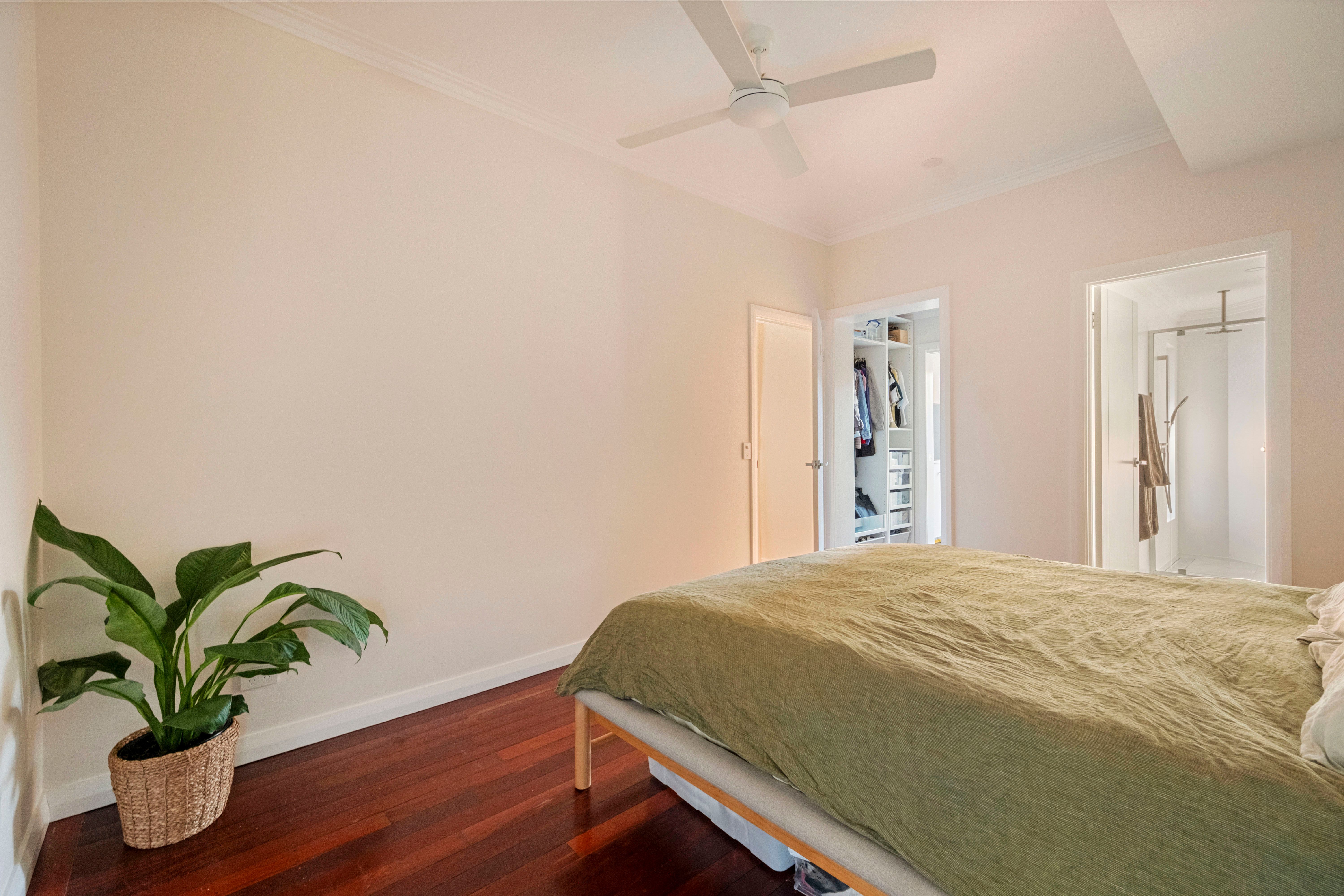 1/62 Mcgregor Road — photo 9 of 20