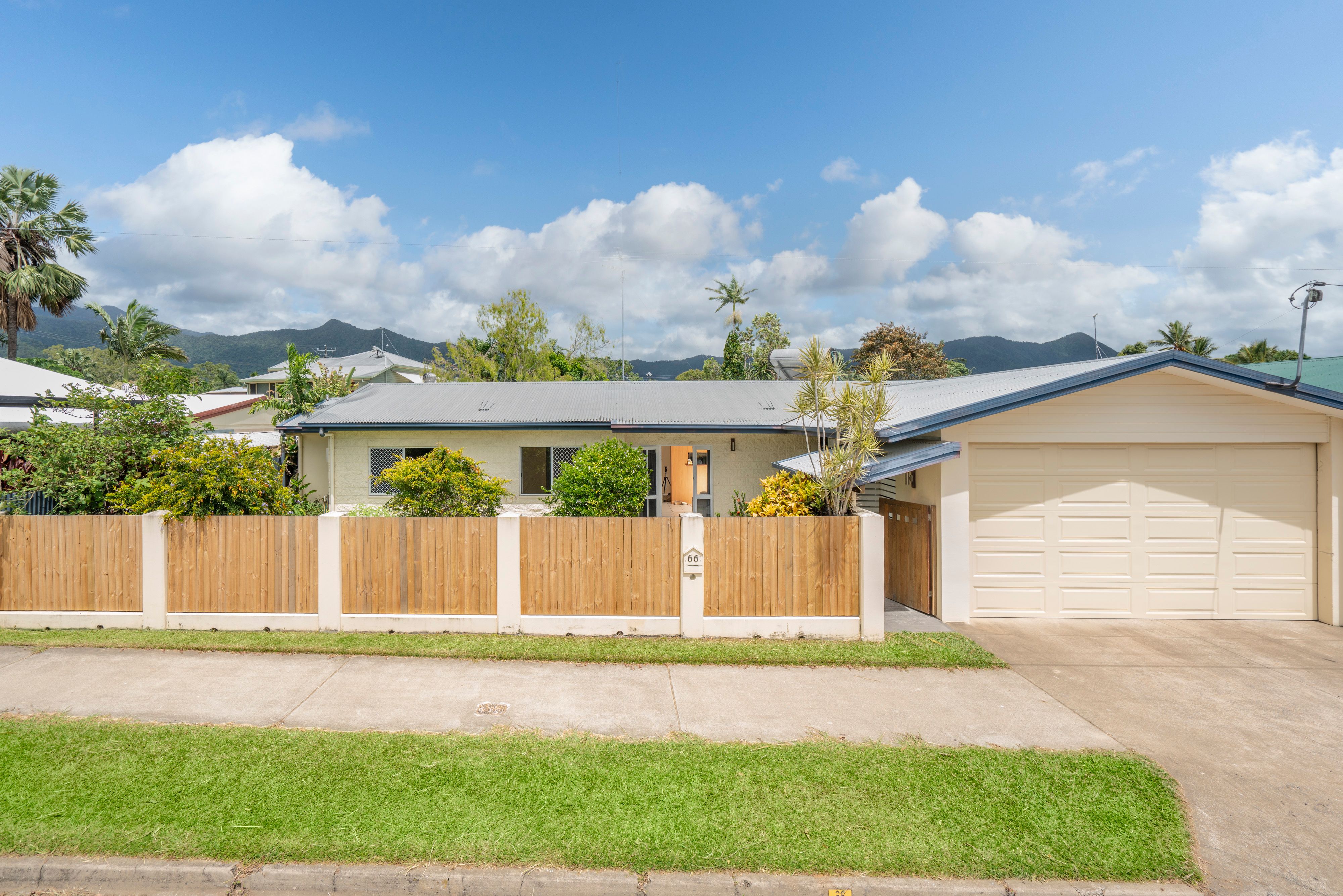 66 Mount Peter Road, Edmonton QLD 4869