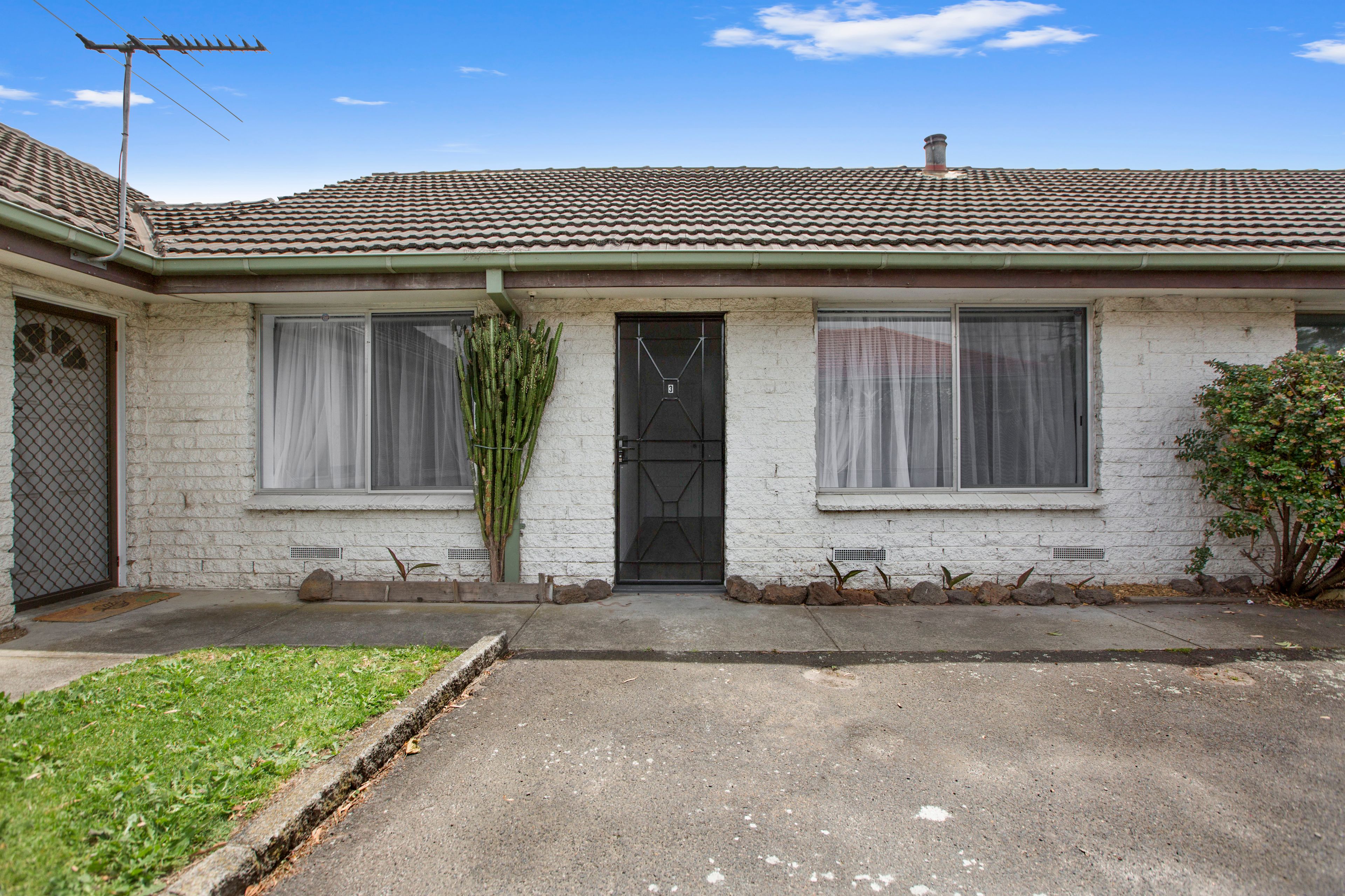 1A Hannah Street, Seaford VIC 3198