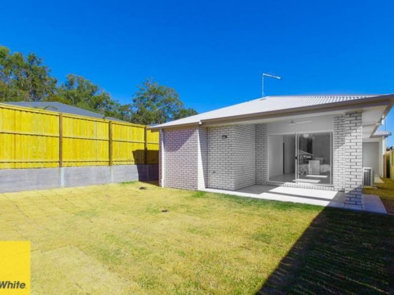 6 Mount Cooroora Street, Park Ridge, QLD 4125