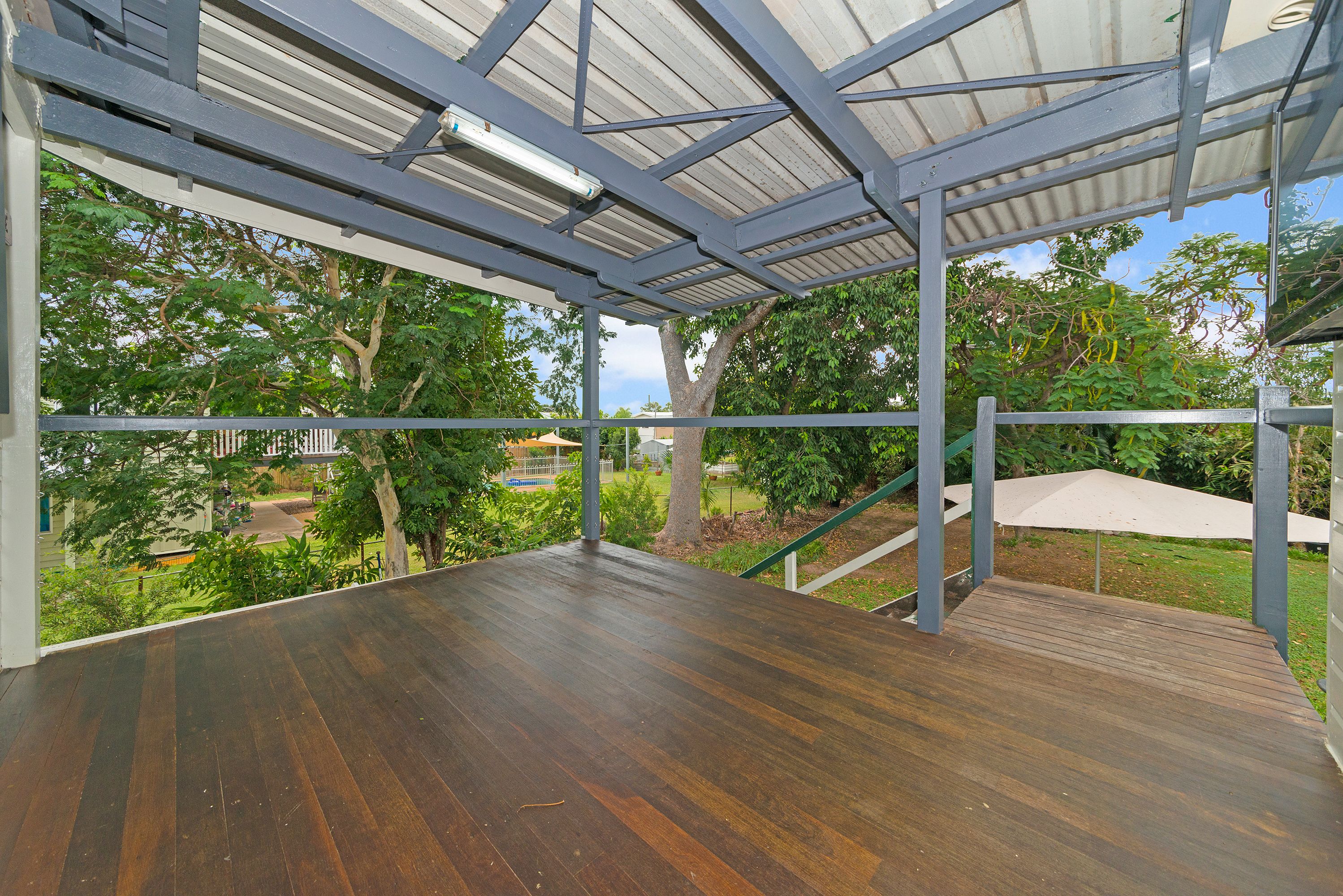 115 Twelfth Avenue, Railway Estate, QLD 4810