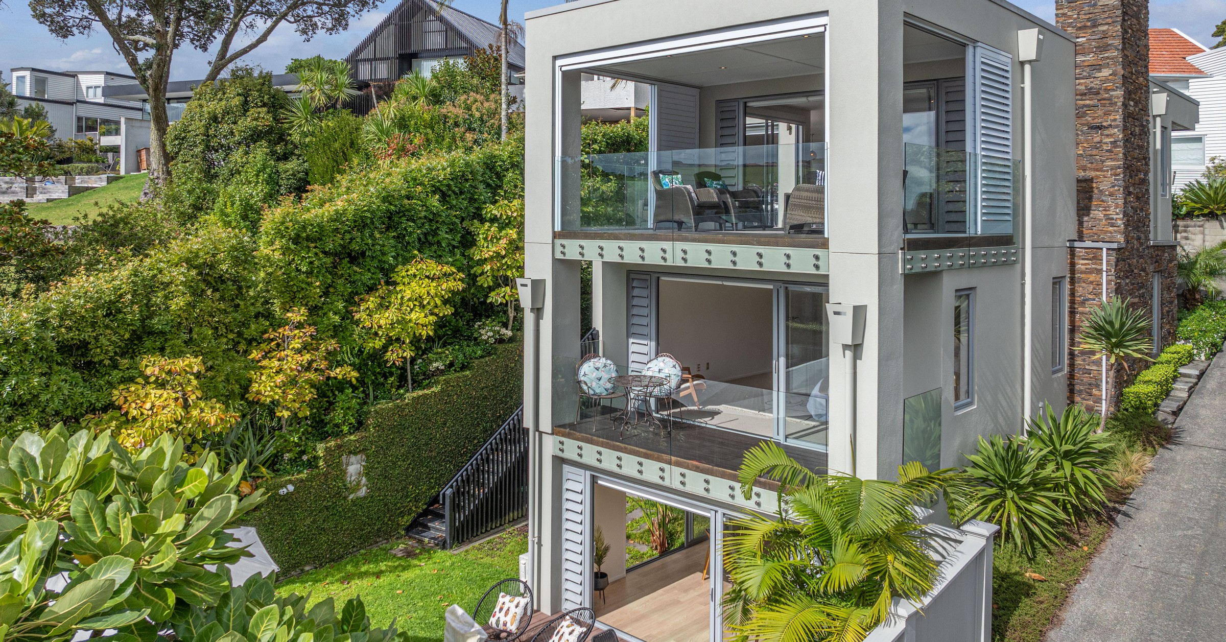 Auckland Same Color Building 33 Tautari Street, Orakei, Auckland City 1071 - Sold House - Real ...