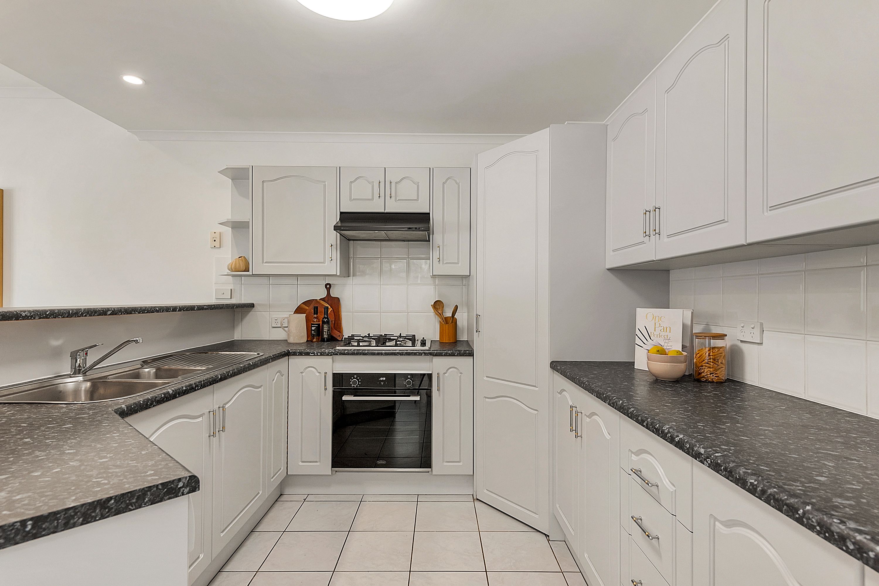 1/210 Mawson Lakes Boulevard, Mawson Lakes, SA 5095